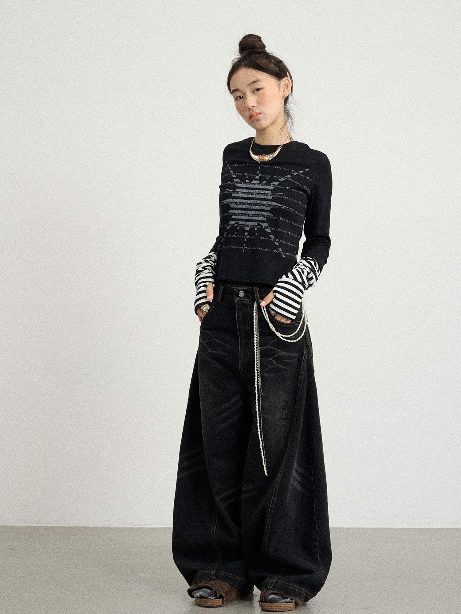 Achihara I Love Mercury Basic Tee
