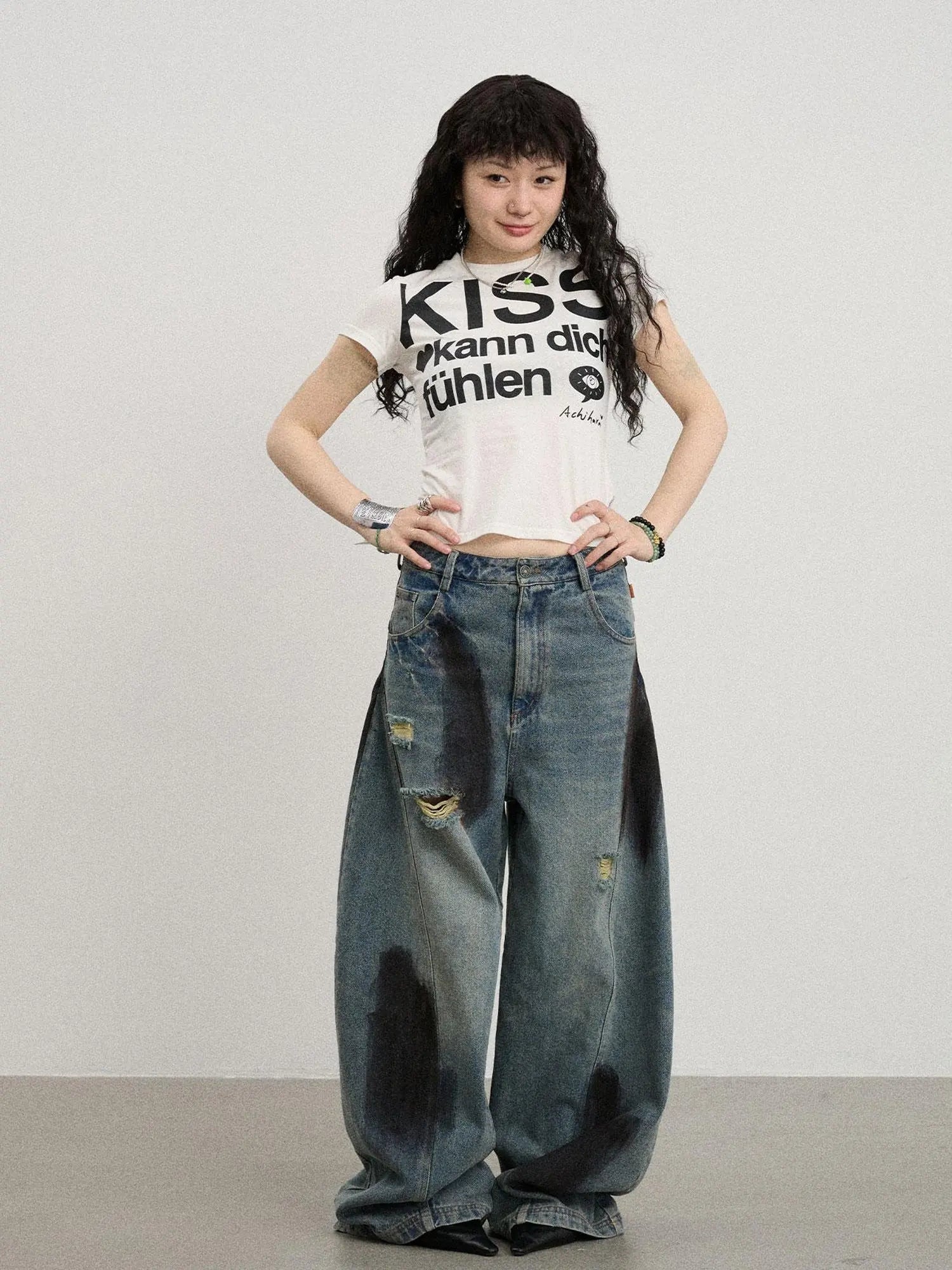 Kiss Fish German Print Slim Fit Tee