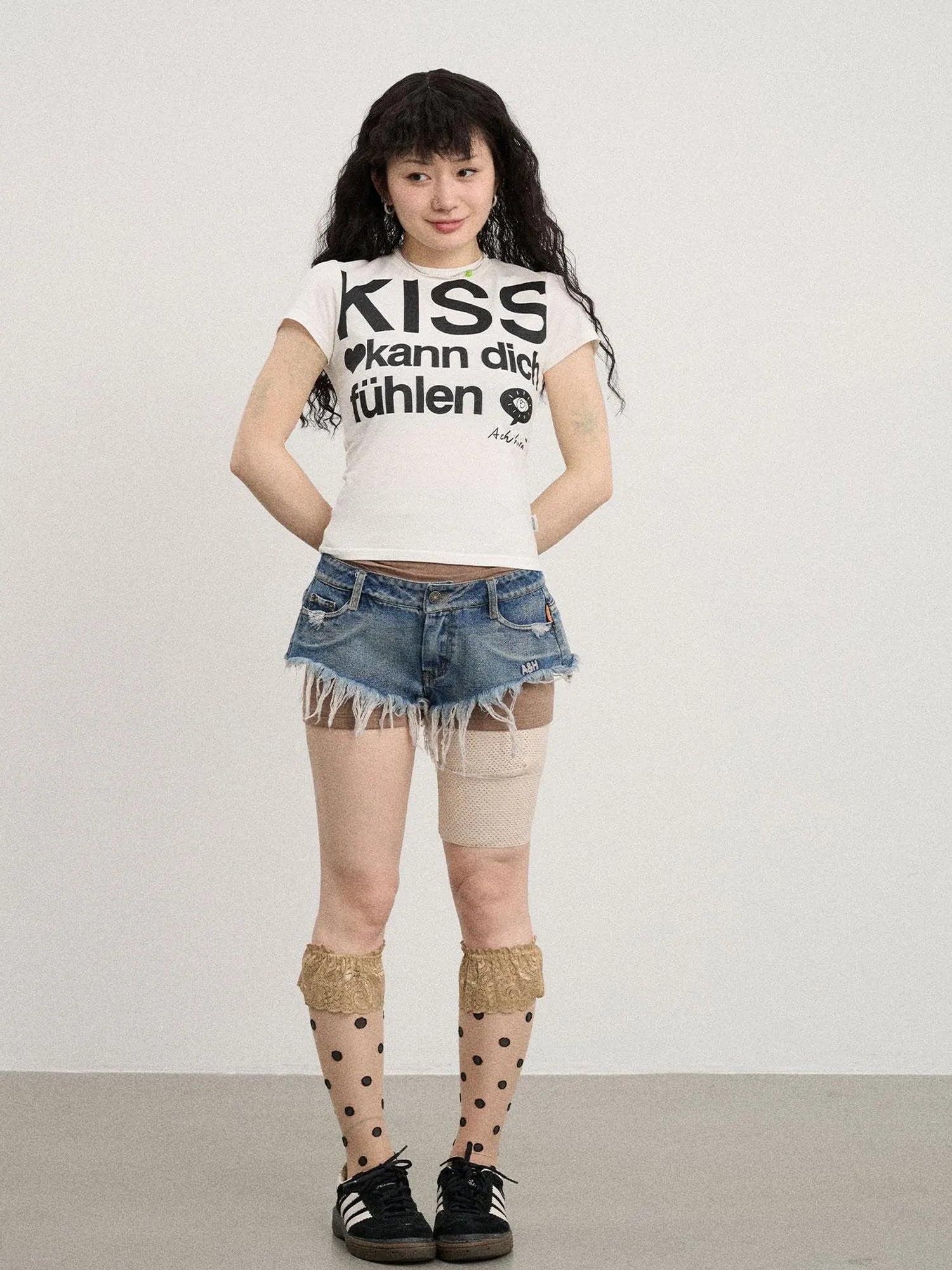 Kiss Fish German Print Slim Fit Tee