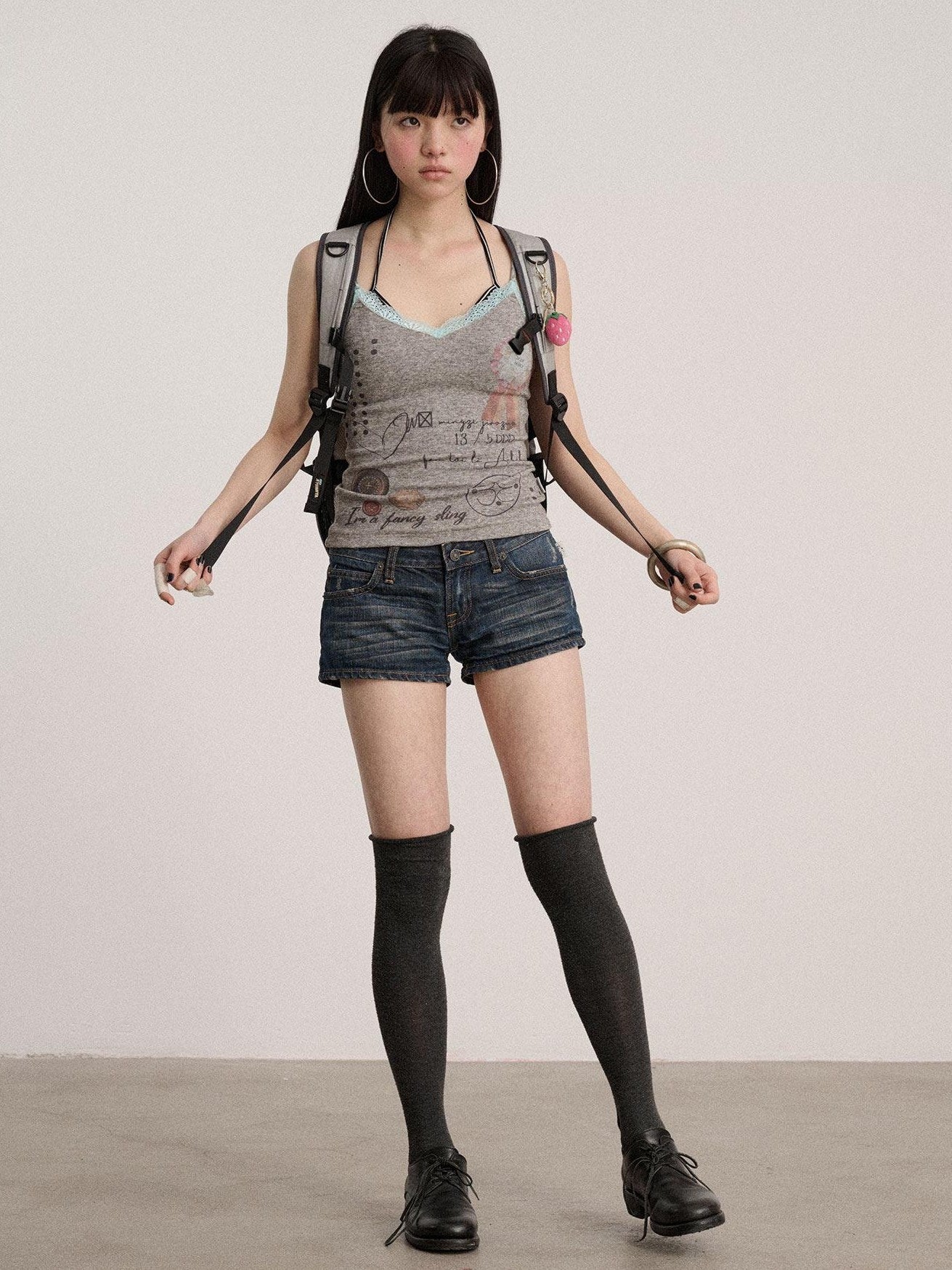 Achihara Lace V-neck Slim Fit Cropped Strappy Women Letter Print Polyester Tank Tops