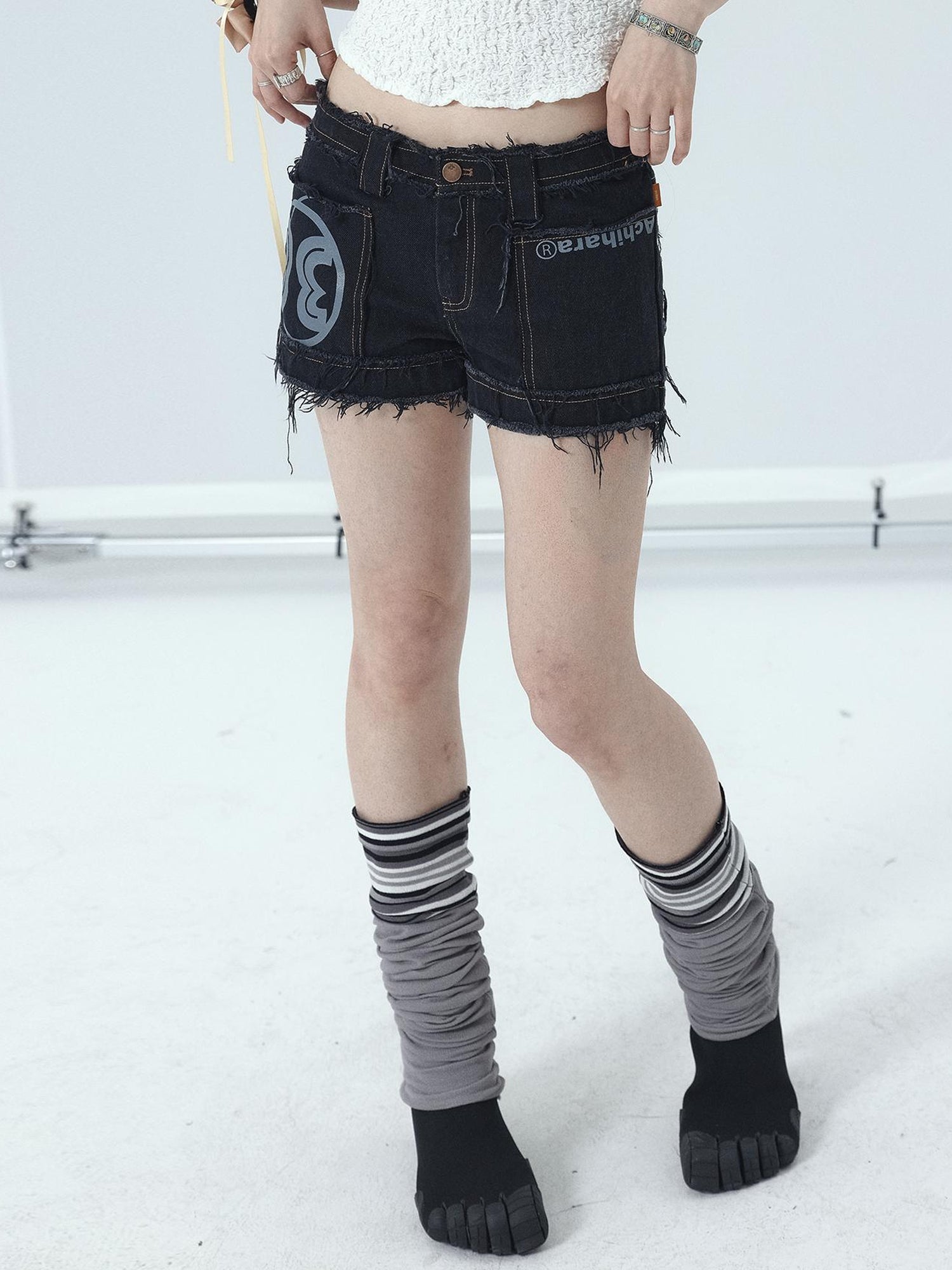 Achihara Maria Vintage Washed Denim Shorts Frayed Hem