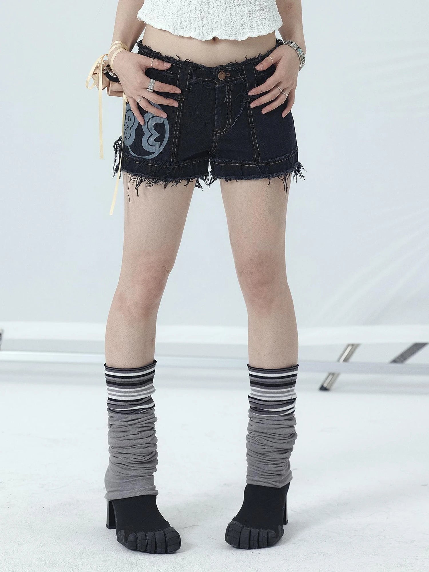 Maria Vintage Washed Denim Shorts Frayed Hem