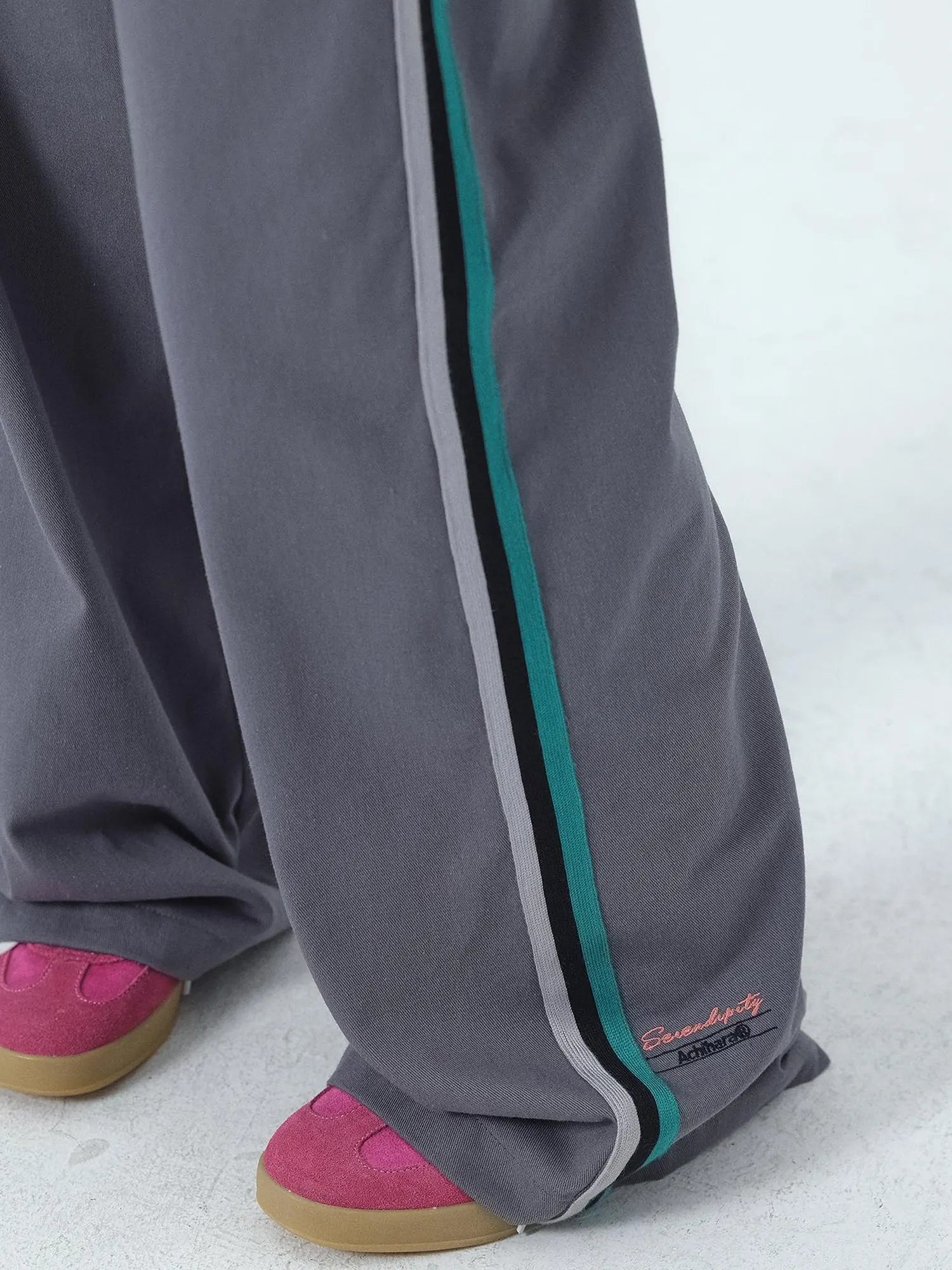 Missy Hilton Relaxed Wide Leg Trousers