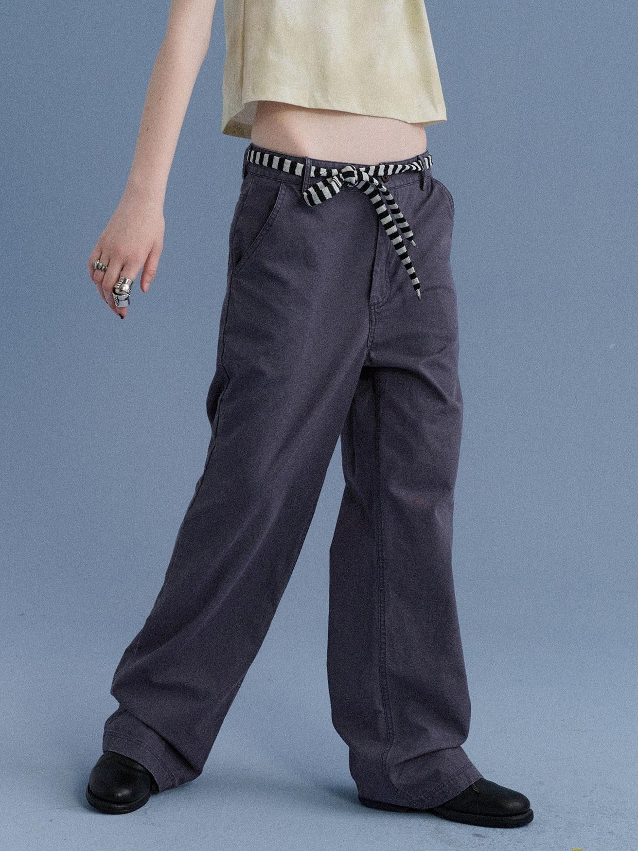 Achihara Navy Casual Low Rise Zip Fly Women&