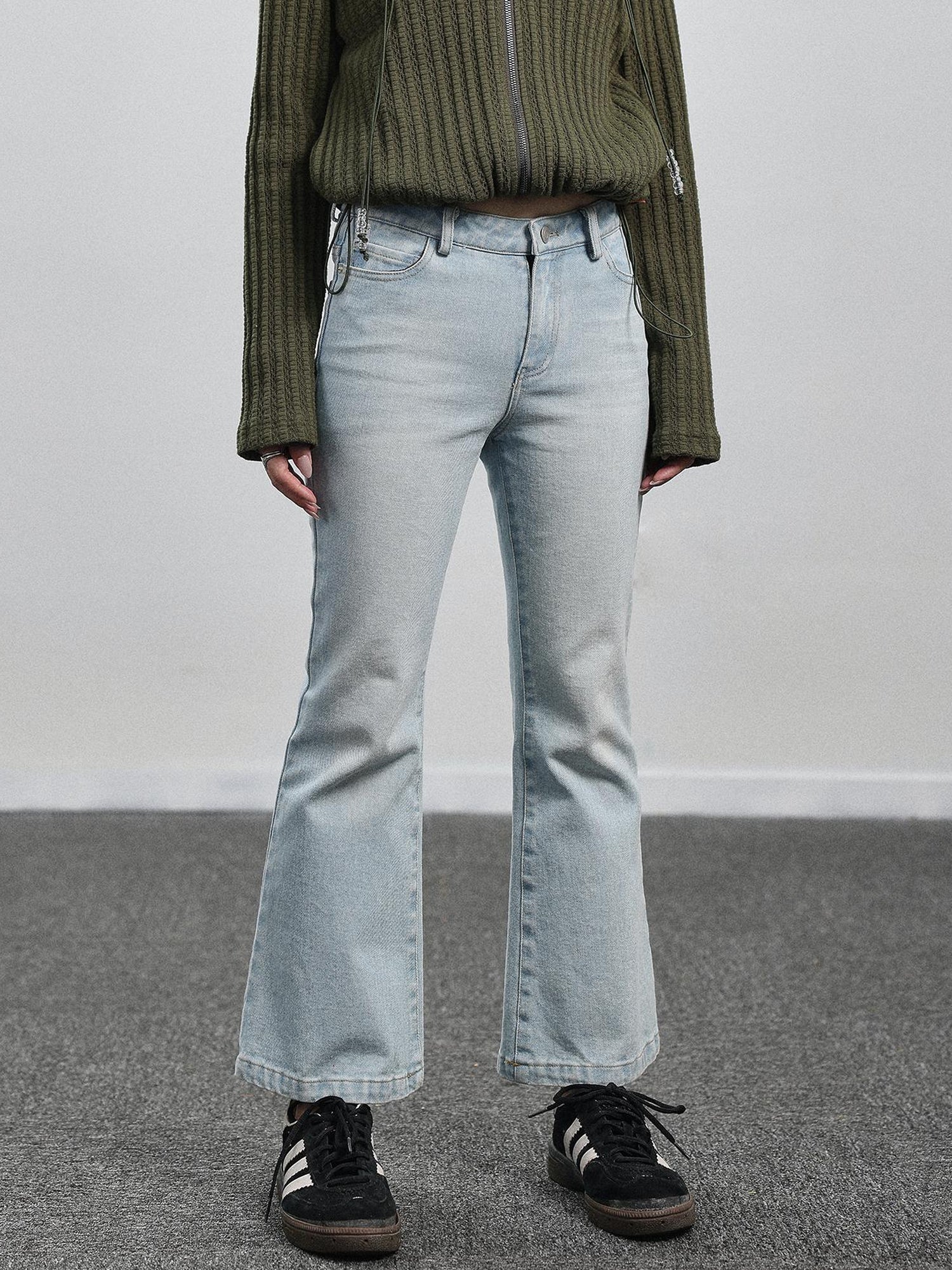 Achihara Nu Disco Flared Cropped Jeans In Light Blue