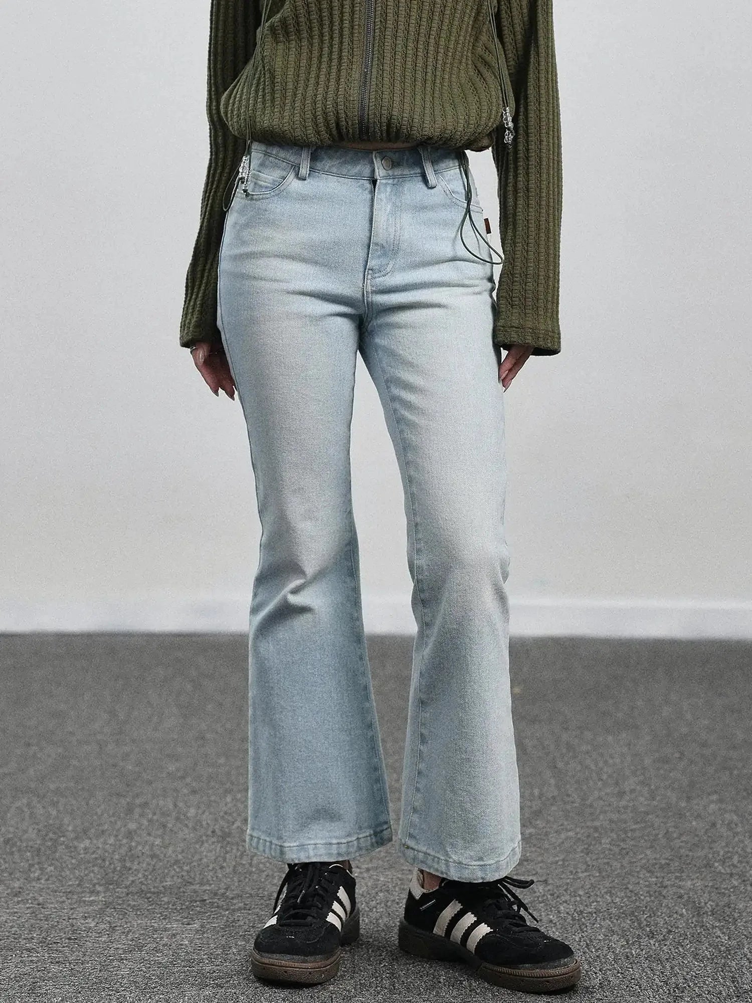 Nu Disco Flared Cropped Jeans In Light Blue