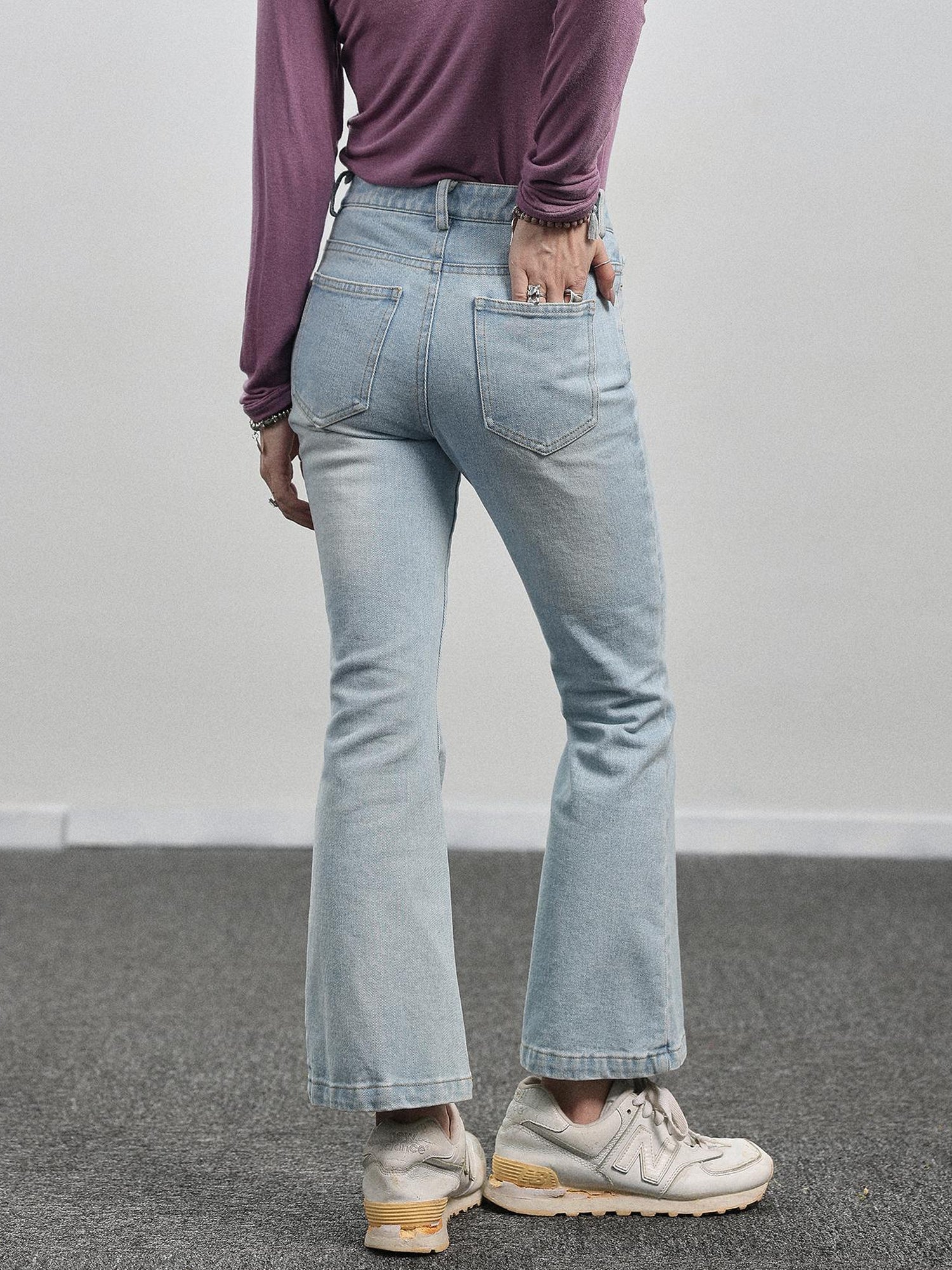 Achihara Nu Disco Flared Cropped Jeans In Light Blue