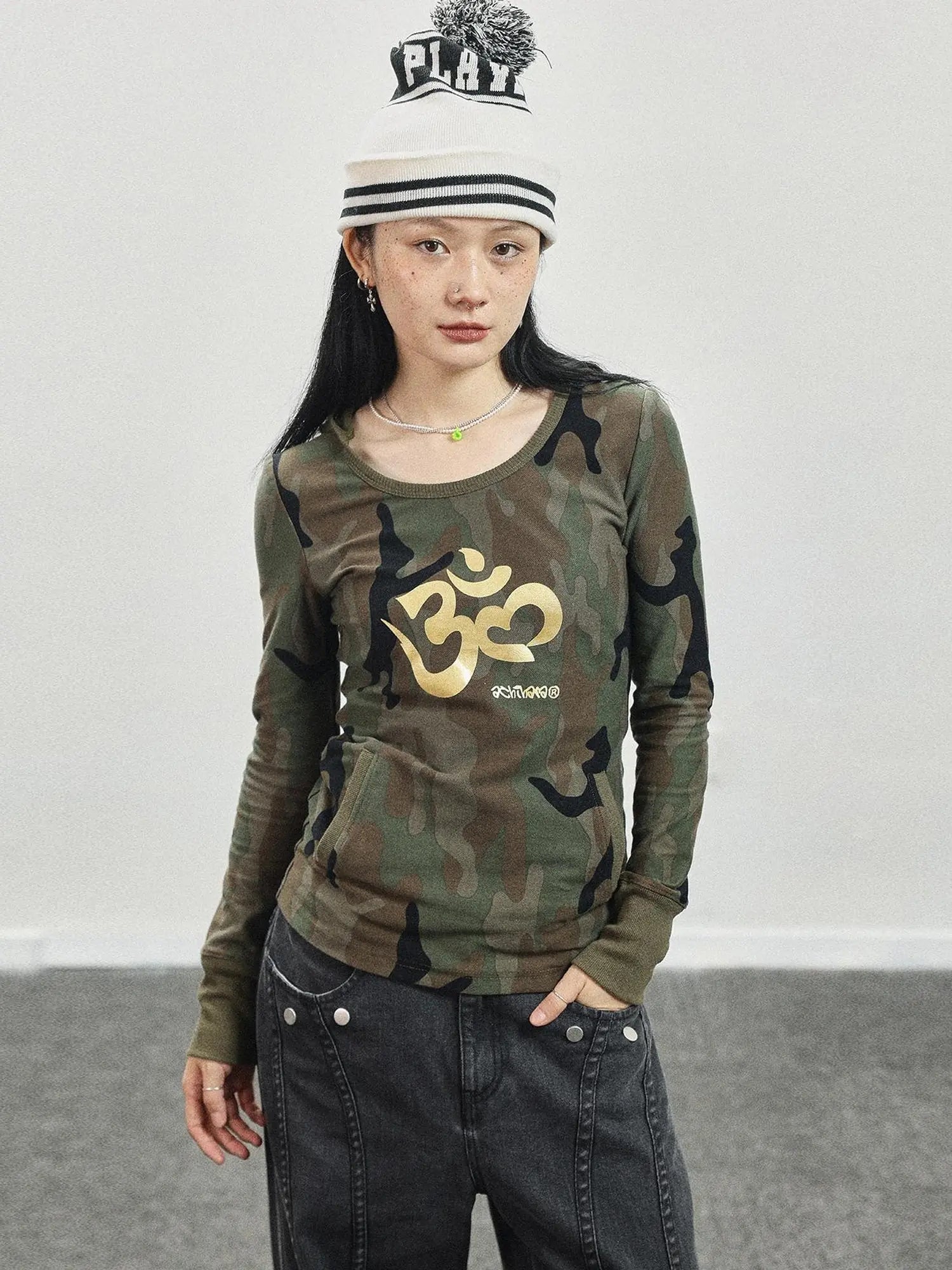 Olive Om Dream Print Long Sleeve Tee