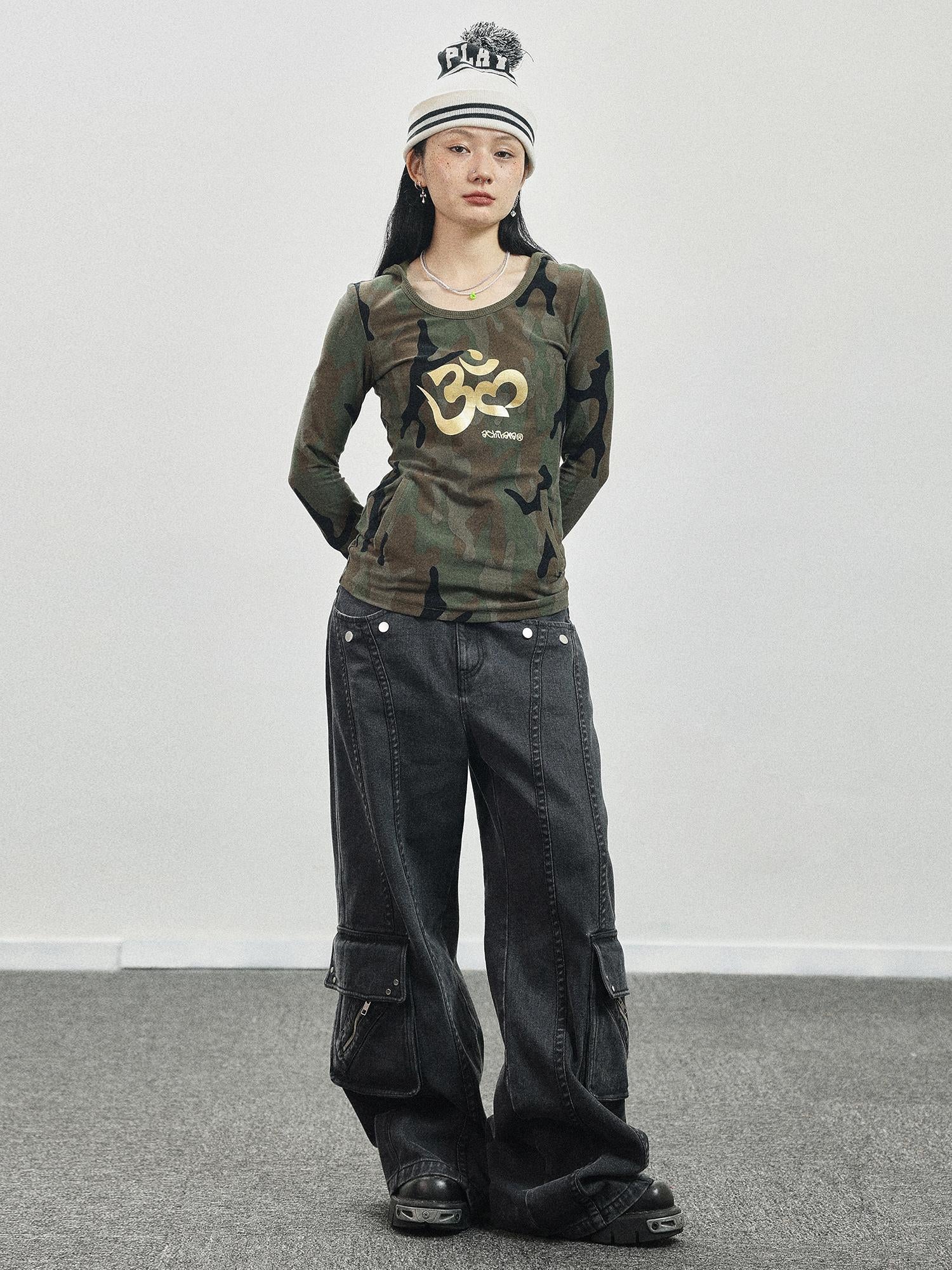 Achihara Olive Om Dream Print Long Sleeve Tee