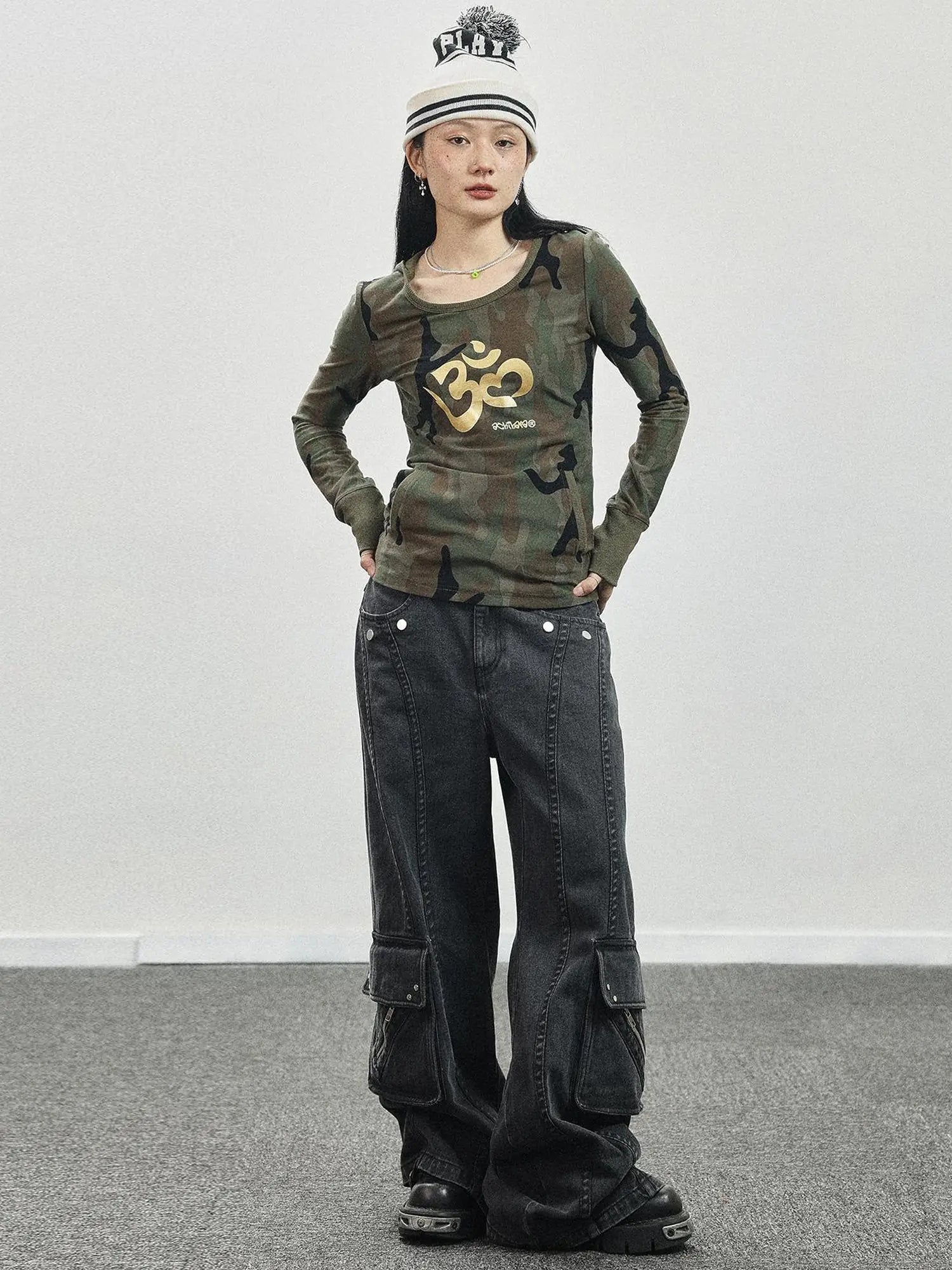 Olive Om Dream Print Long Sleeve Tee