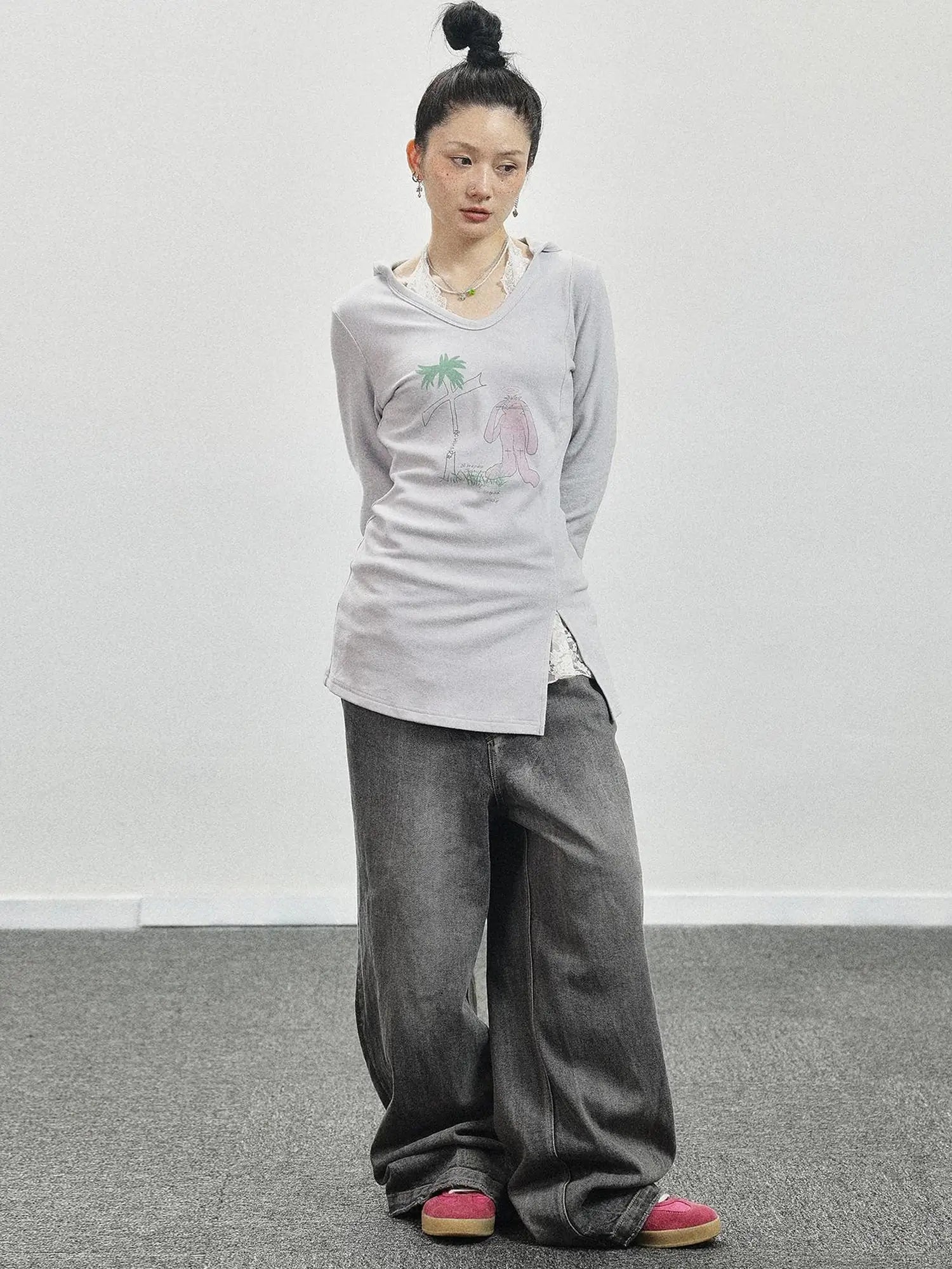 Peter Rabbit V-Neck Hooded Slim Fit Tee