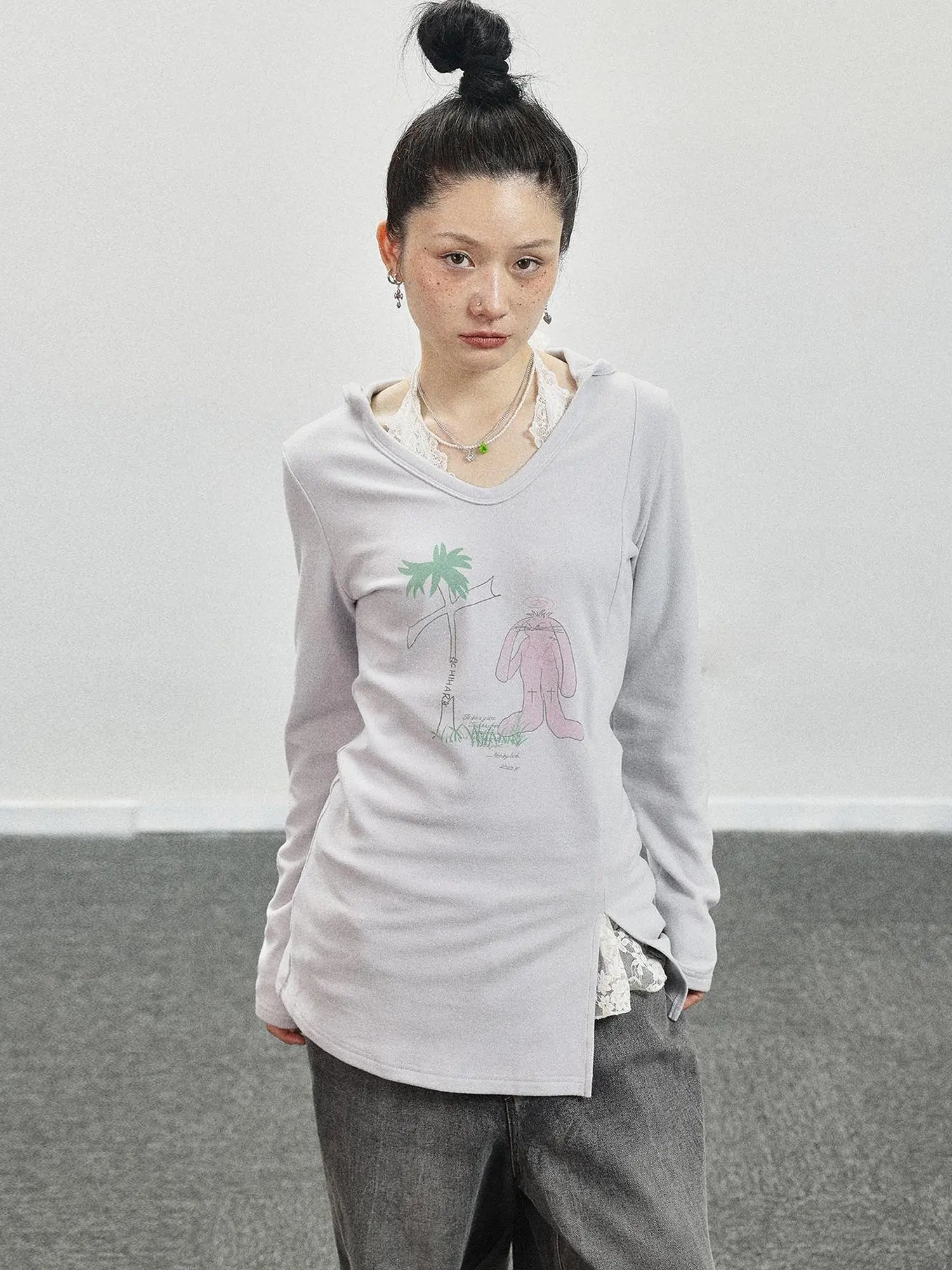 Peter Rabbit V-Neck Hooded Slim Fit Tee