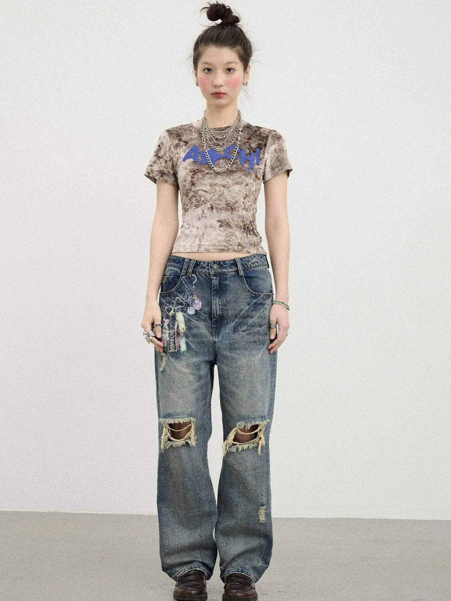 Pinecone Velvet Tee Retro Print Slim Fit Short Sleeve