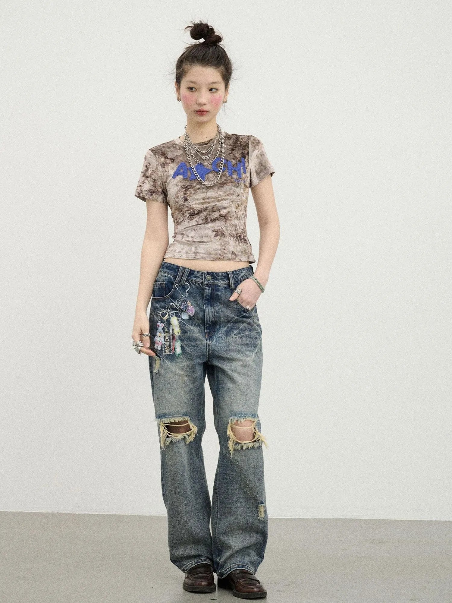 Pinecone Velvet Tee Retro Print Slim Fit Short Sleeve