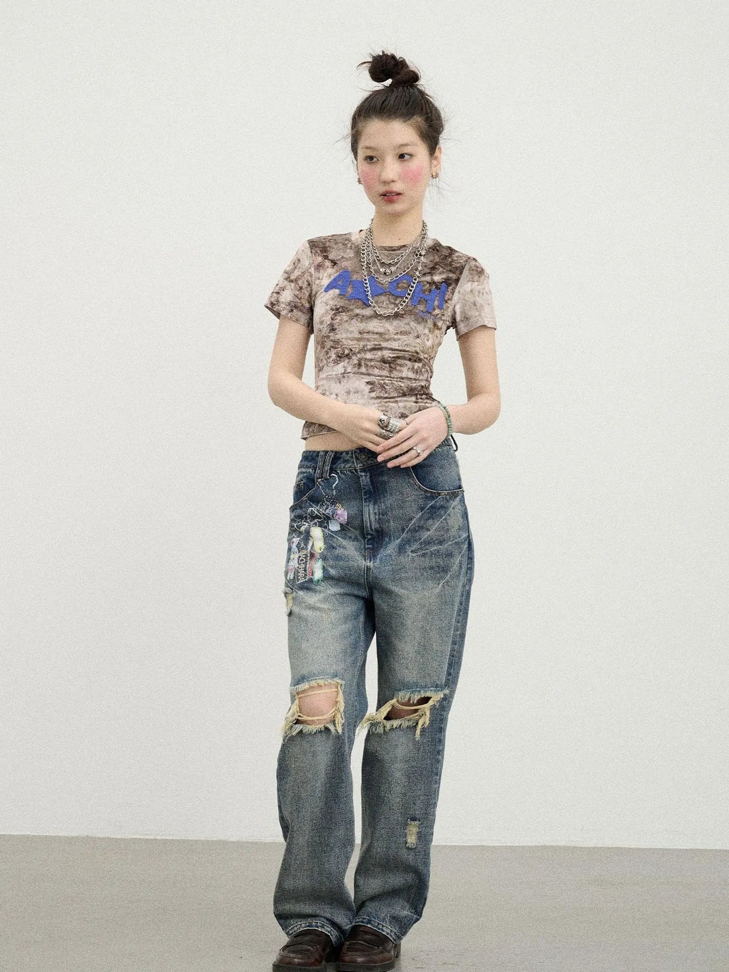 Pinecone Velvet Tee Retro Print Slim Fit Short Sleeve