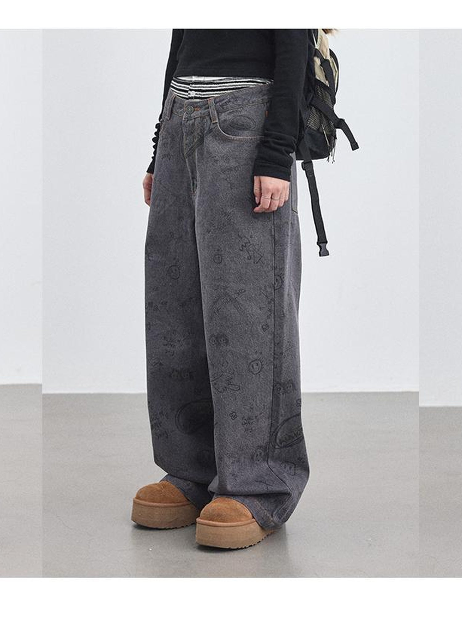Achihara Relaxed Graffiti Jeans With Vintage Wash