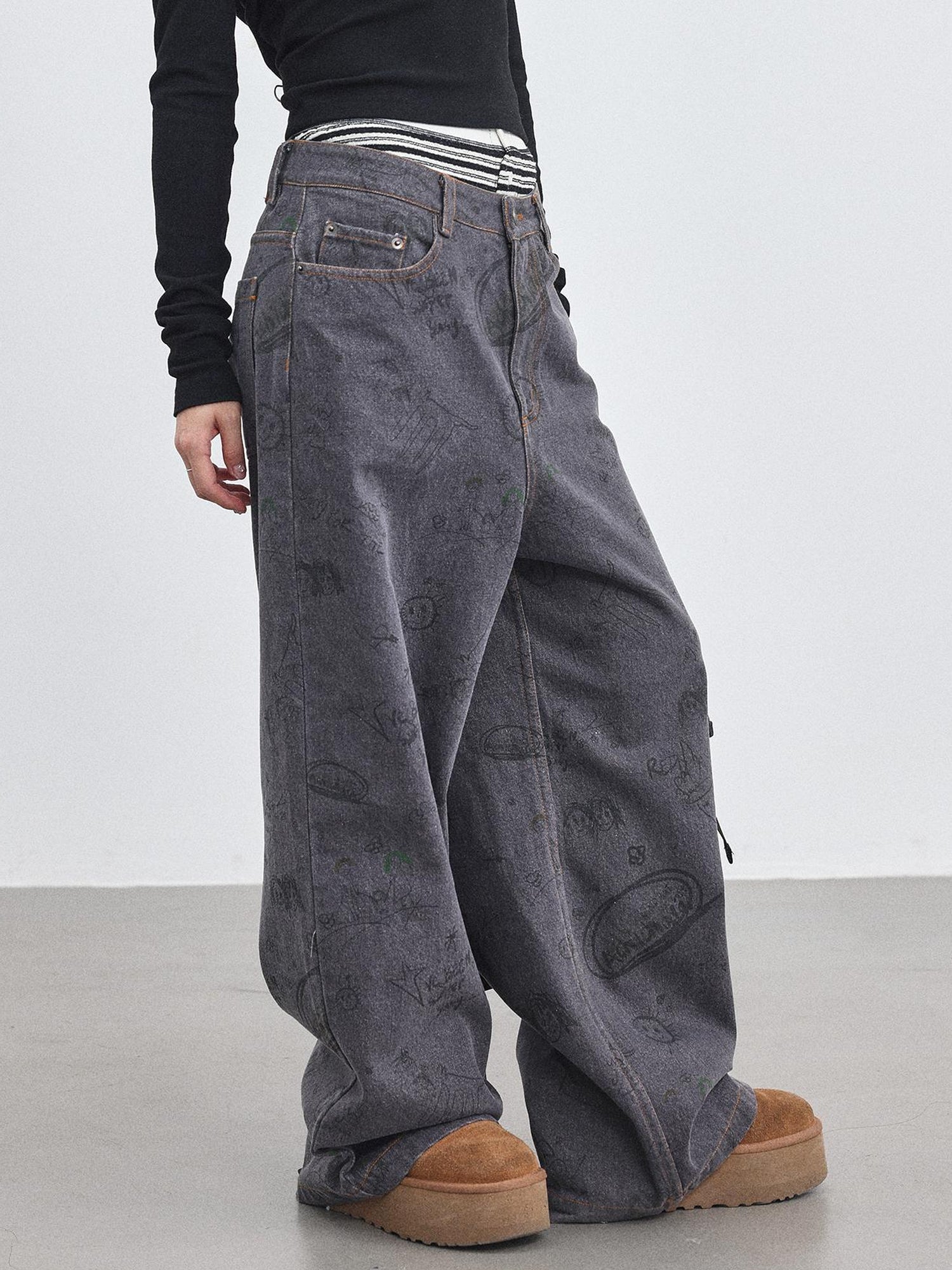 Achihara Relaxed Graffiti Jeans With Vintage Wash
