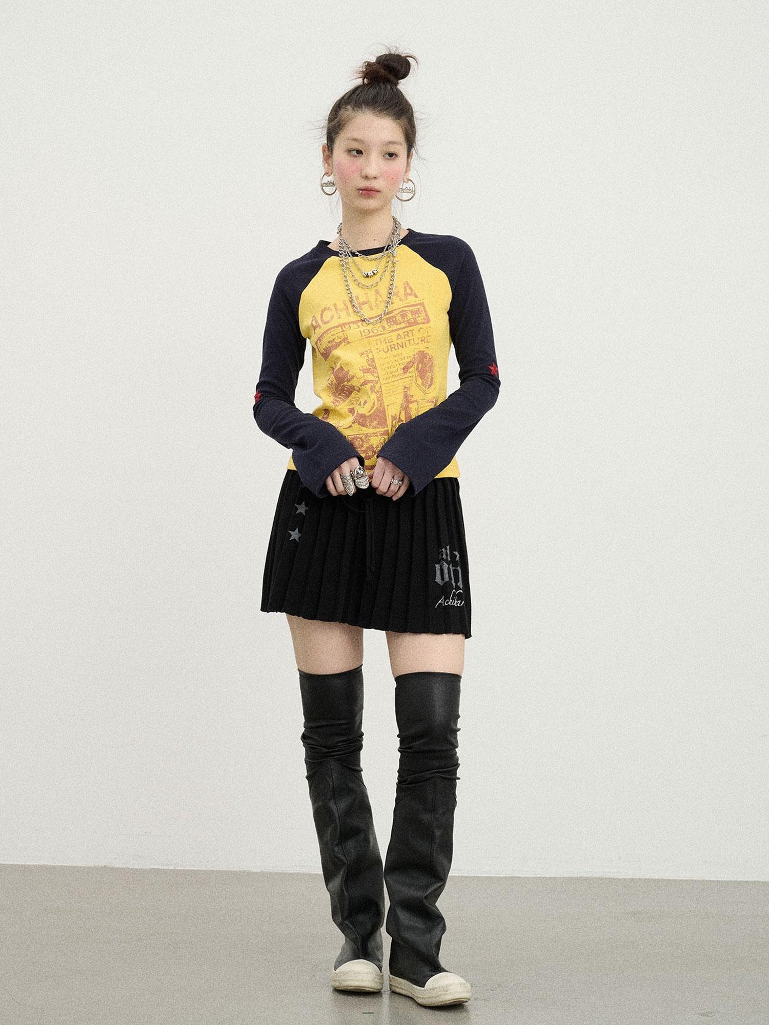 Achihara Retro Contrast Knit Tee V-Neck T-Shirt Long-Sleeve