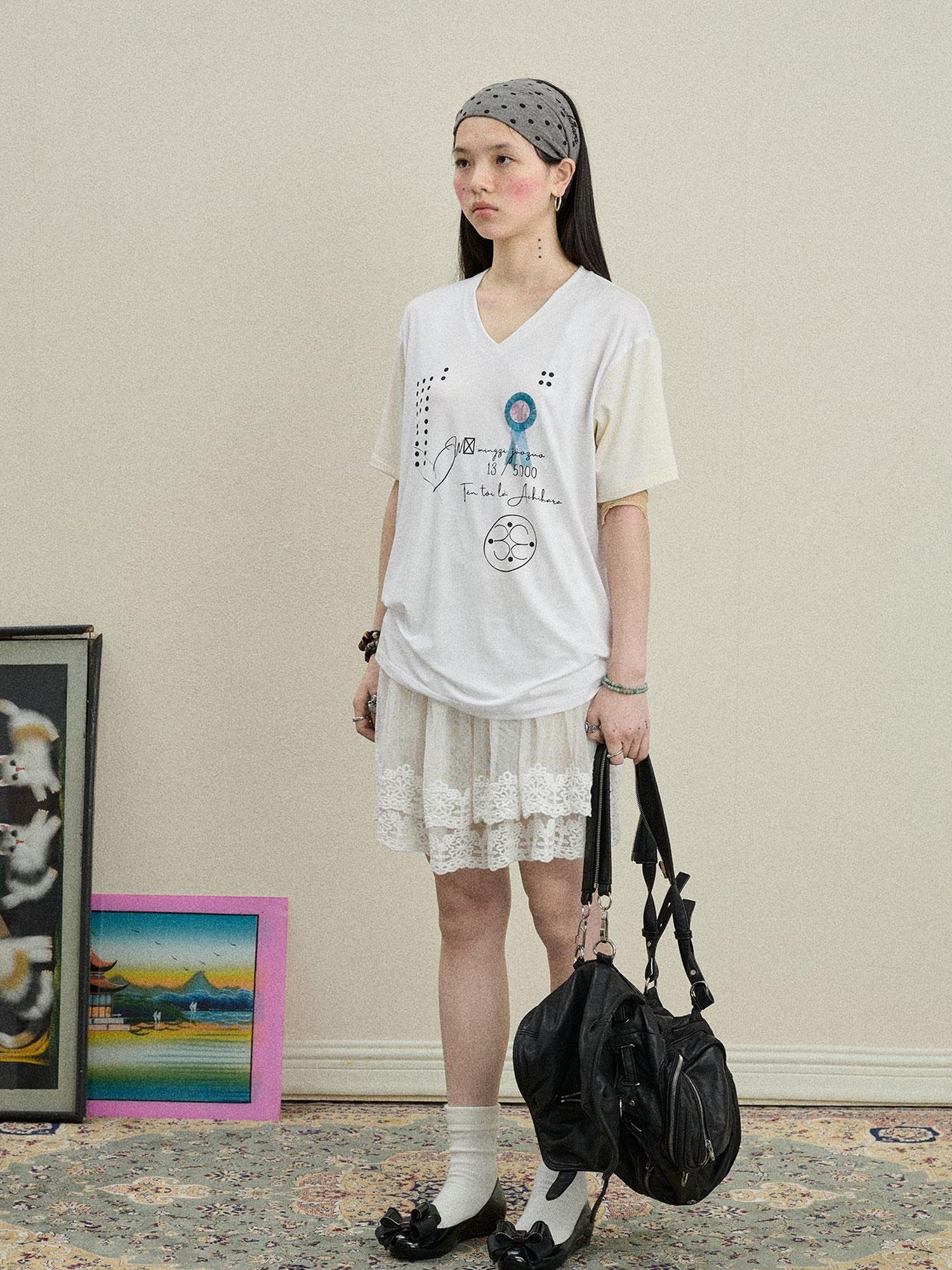 Achihara Rock Malt Star V-neck Tee
