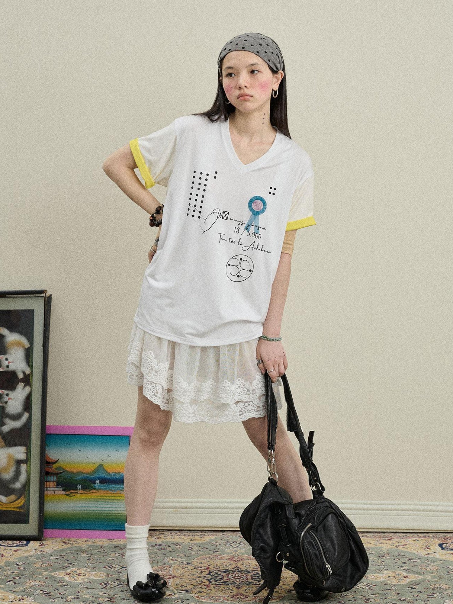Achihara Rock Malt Star V-neck Tee