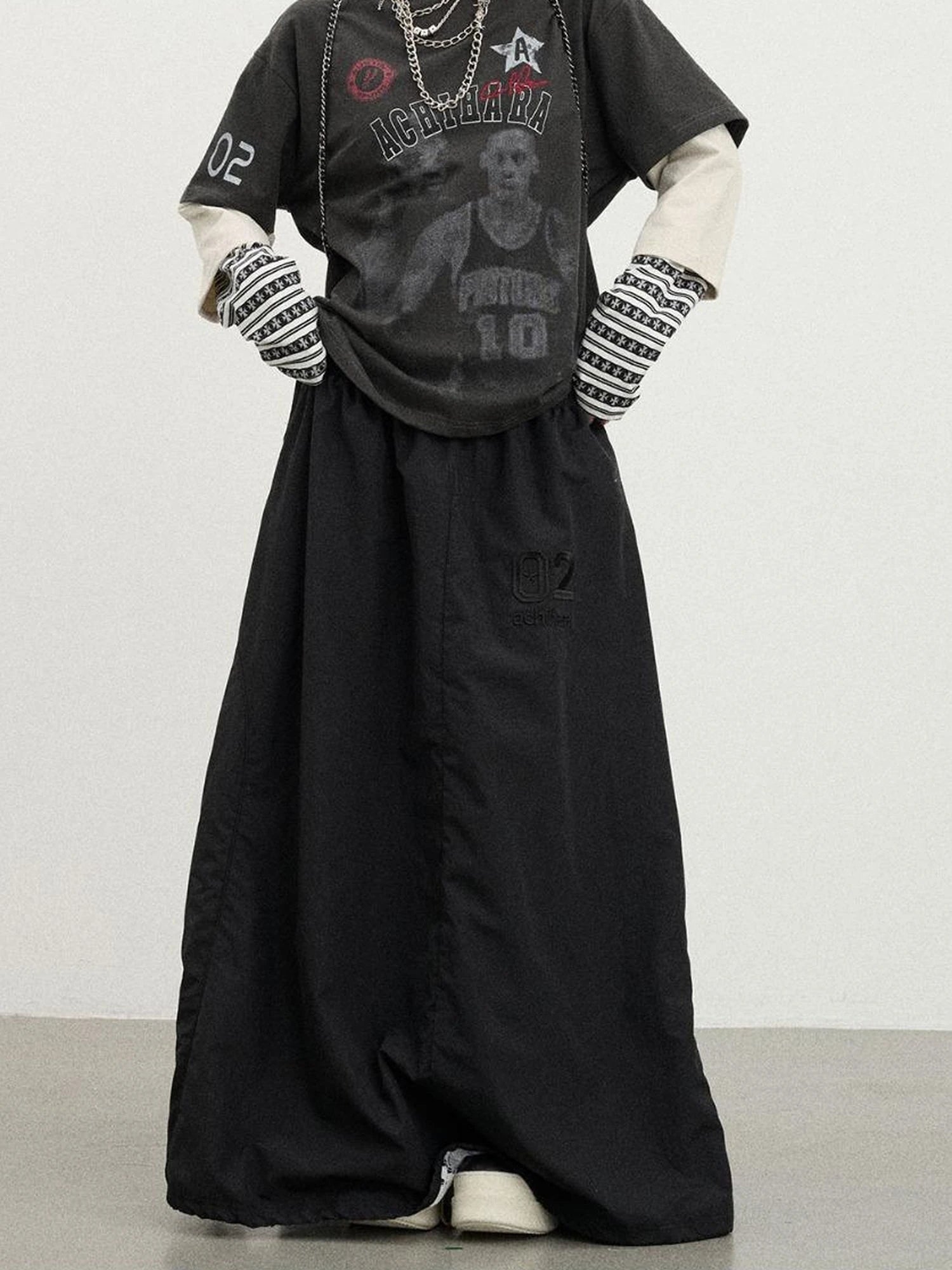 Rodman Oversized Jersey Tee V Neck T Shirt Long Sleeve