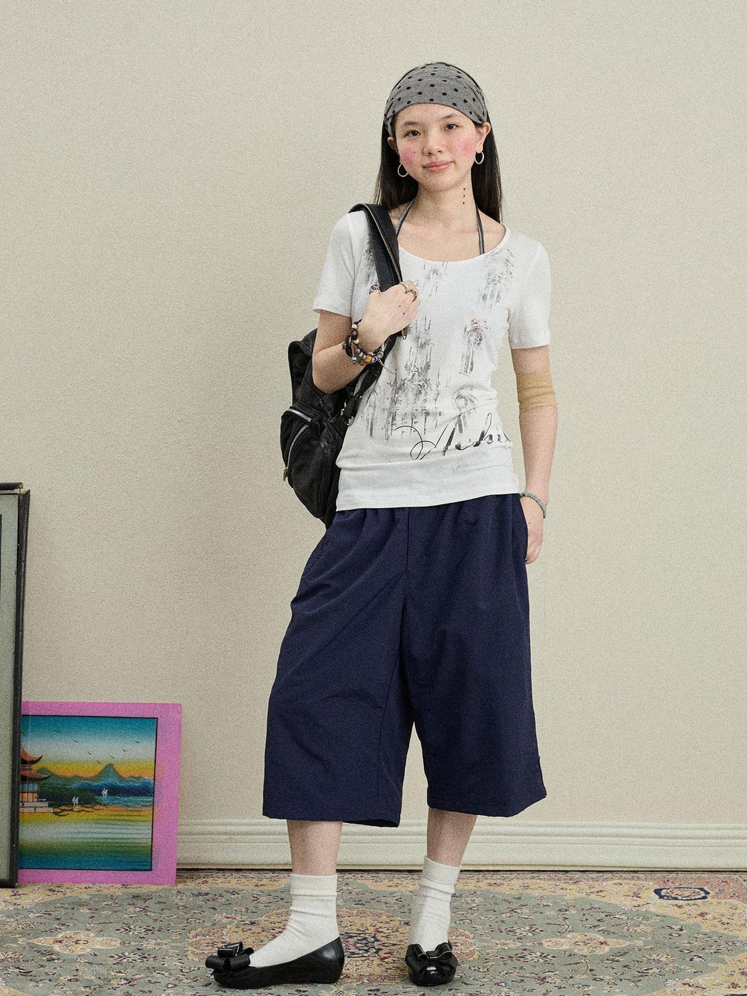 Achihara Romanesque Print Tee V-neck T-shirt Long-Sleeve