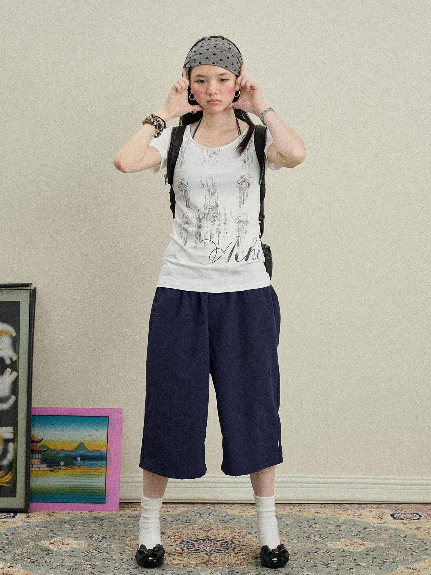 Achihara Romanesque Print Tee V-neck T-shirt Long-Sleeve