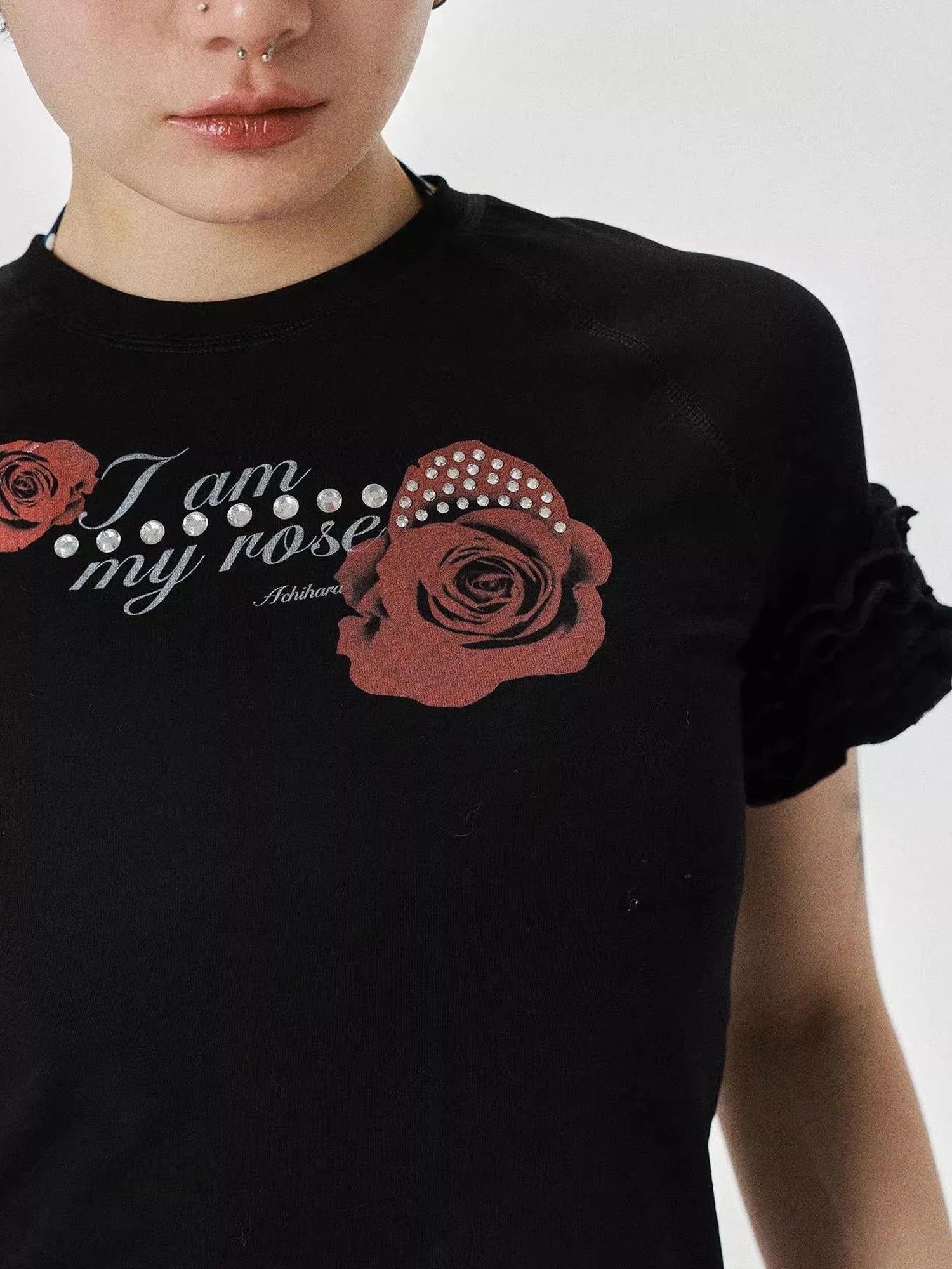 Roseprint Floral Sleeve Cropped Tee