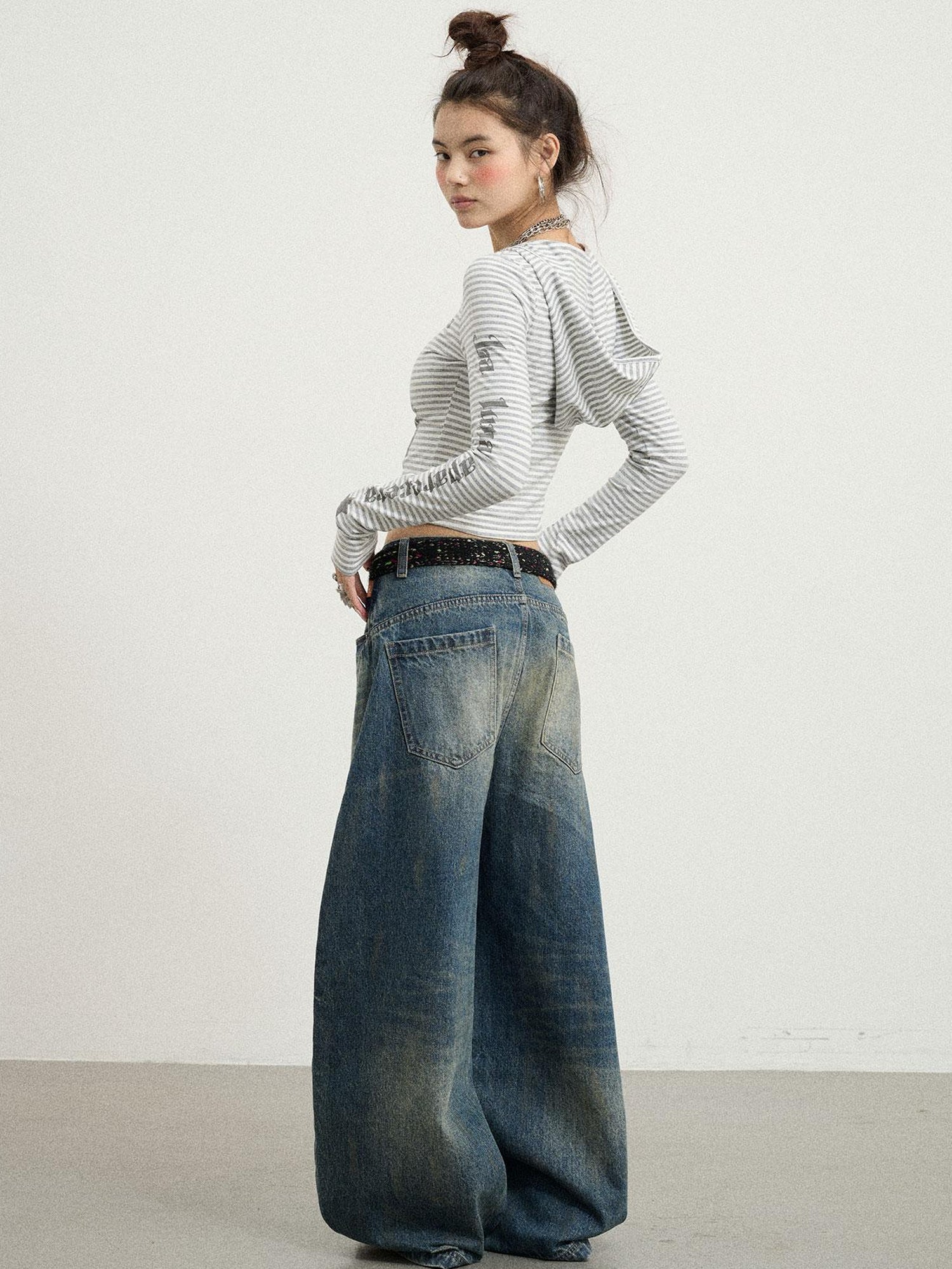 Achihara Salome Summer Tee With Moon Print
