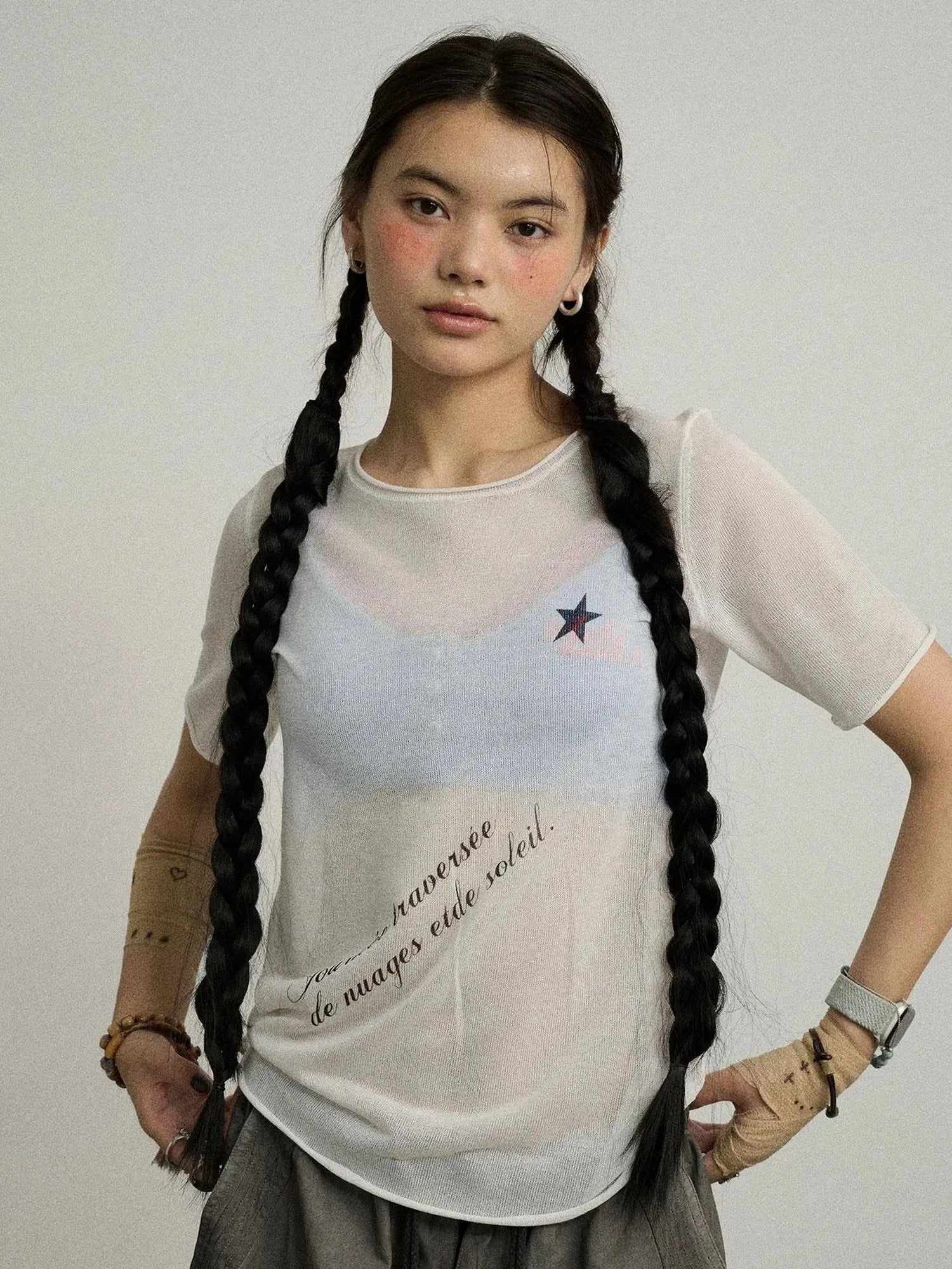 Sea Salt French Print Cropped Tee V-Neck T-Shirt Long-Sleeve