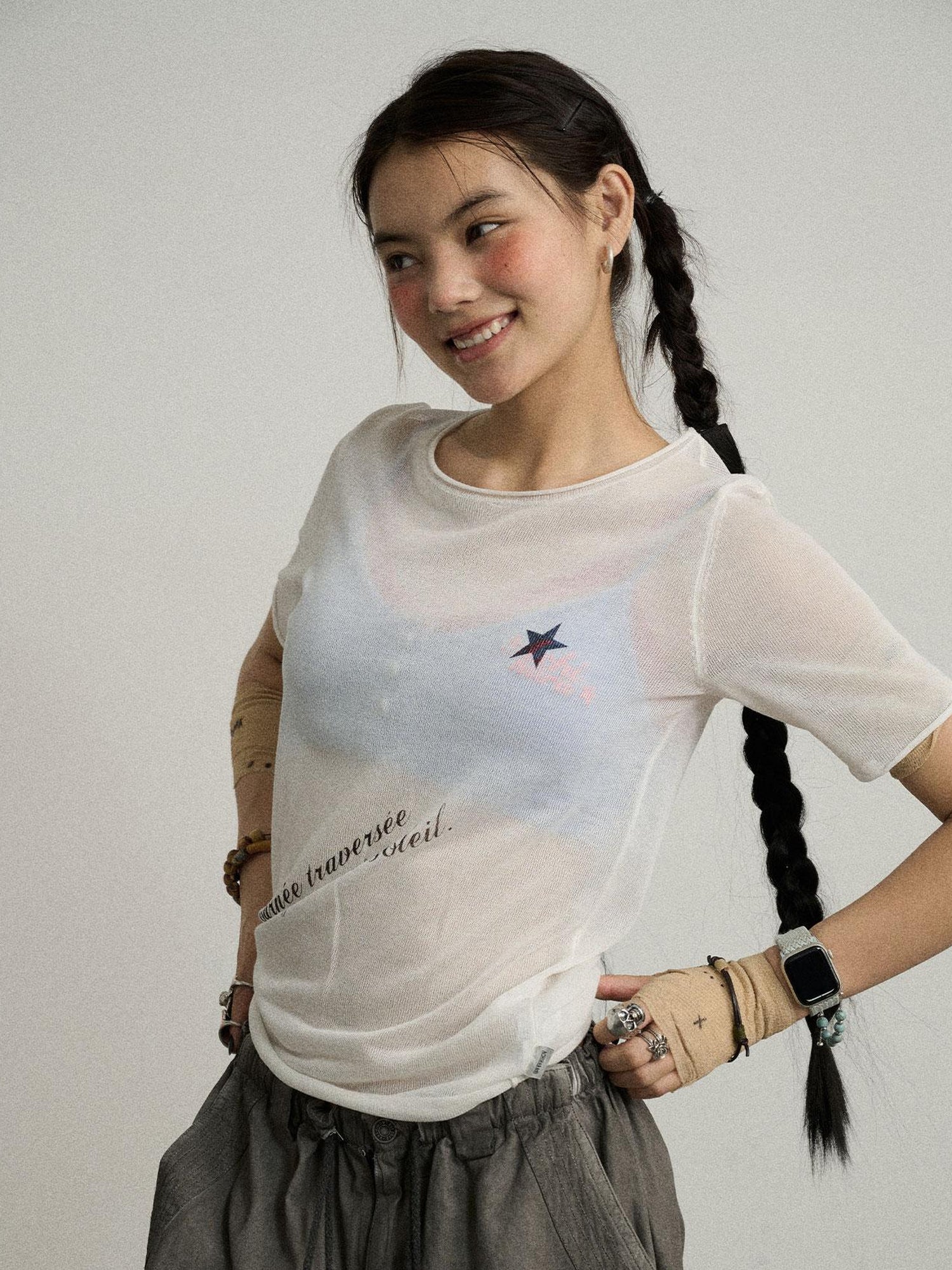 Achihara Sea Salt French Print Cropped Tee V-Neck T-Shirt Long-Sleeve