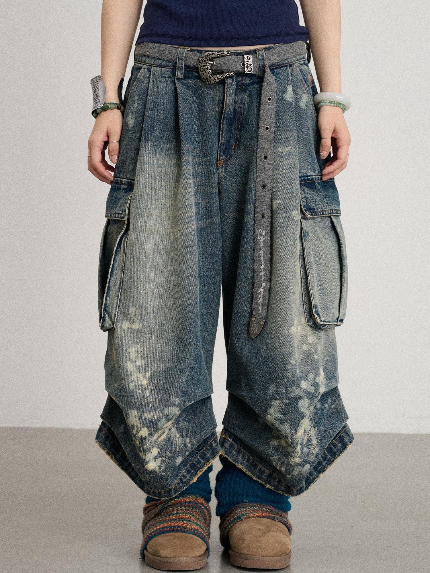 Achihara Seal Freckle Washed Denim Shorts