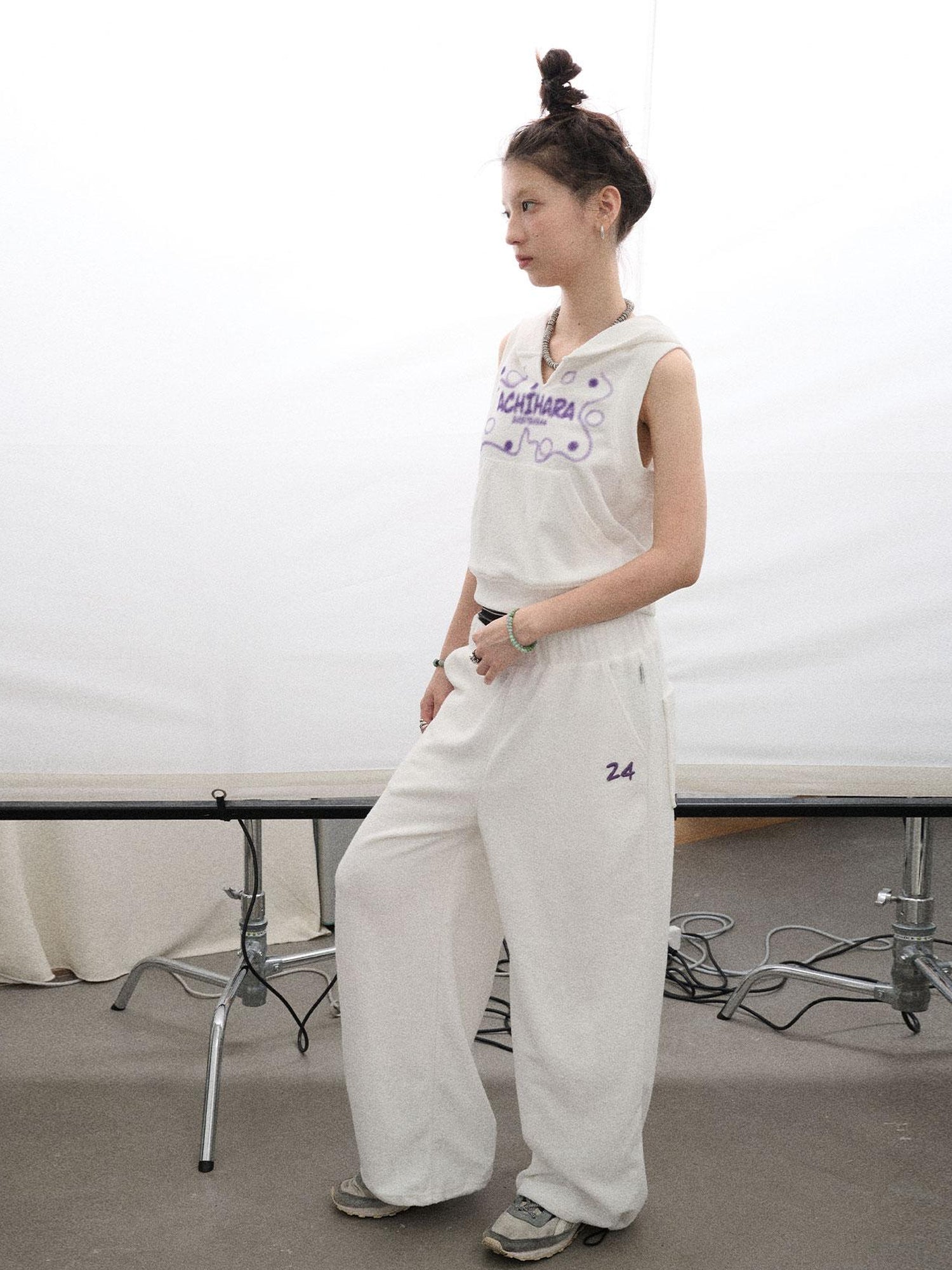 Achihara Sleepy Sheep V-Neck Hooded Vest