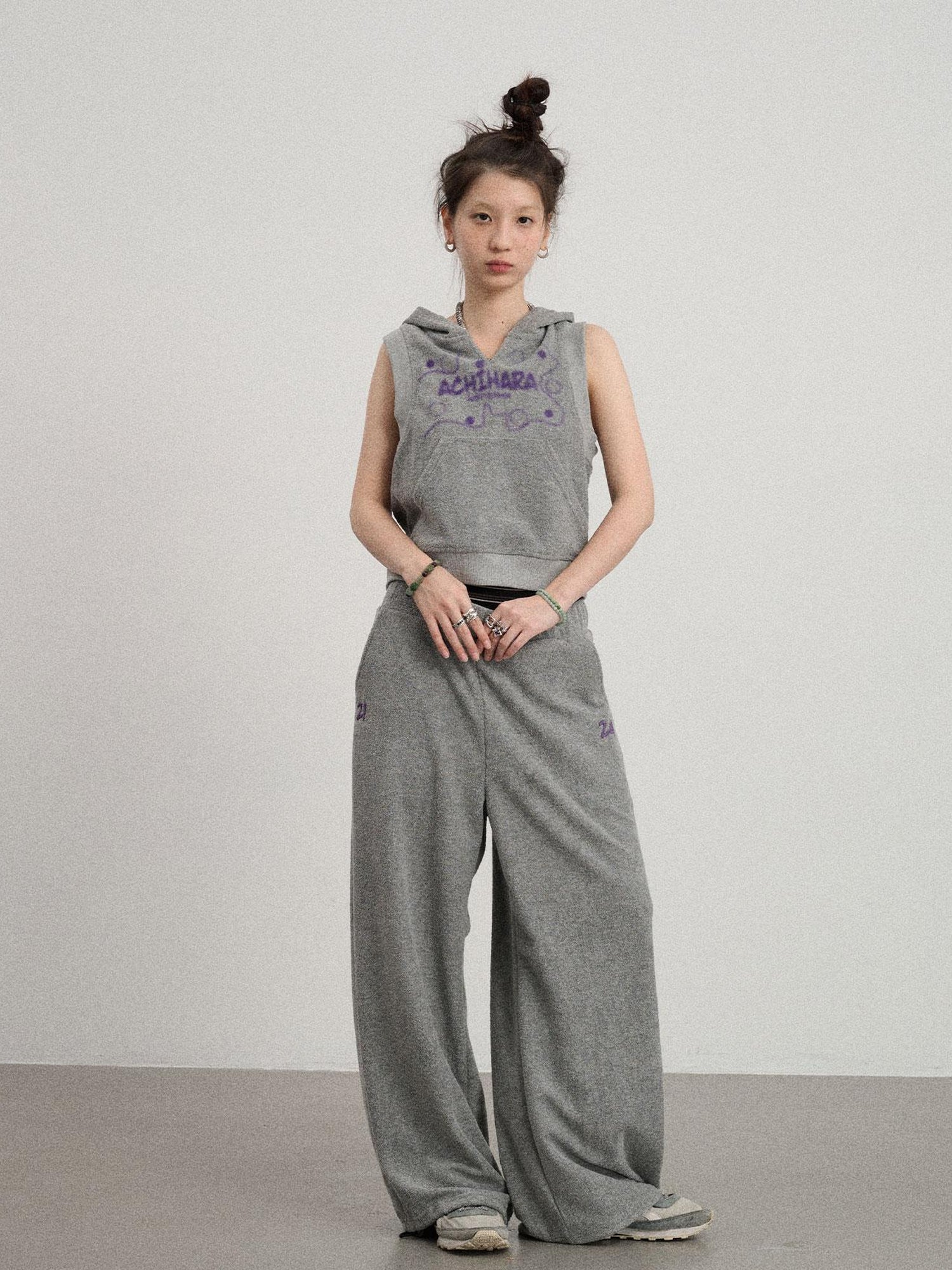Achihara Sleepy Sheep V-Neck Hooded Vest