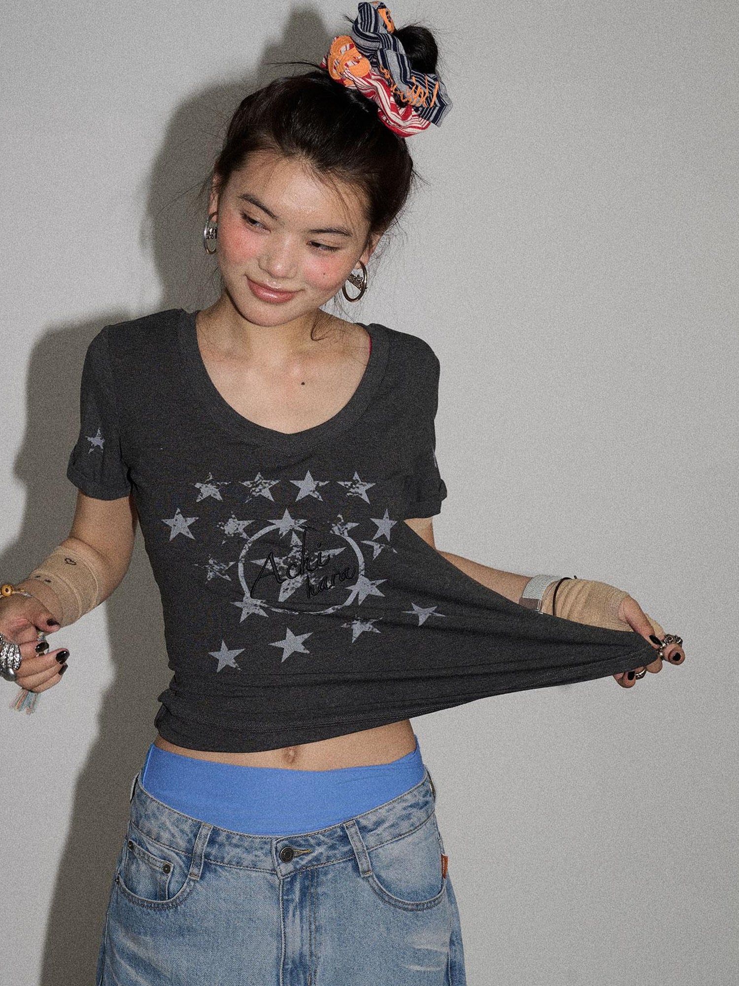 Achihara Sneezing Star Short Sleeve Slim Fit T-Shirt
