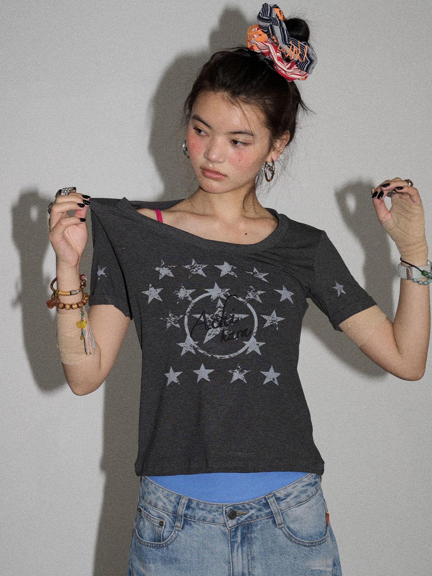 Achihara Sneezing Star Short Sleeve Slim Fit T-Shirt