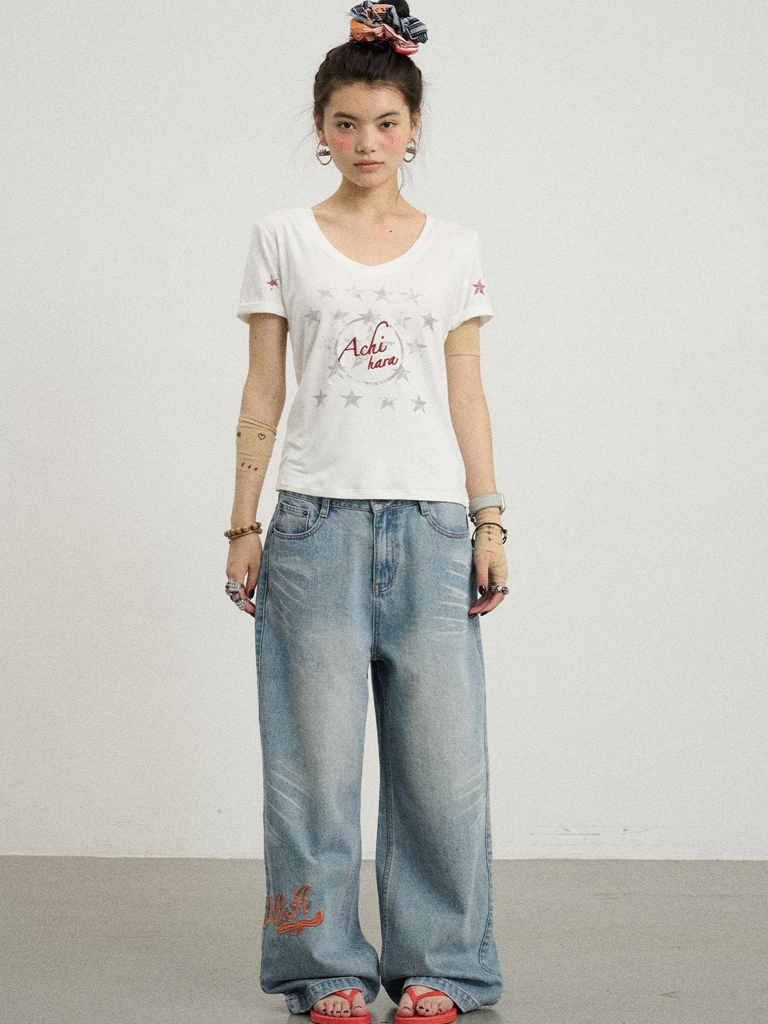 Achihara Sneezing Star Short Sleeve Slim Fit T-Shirt