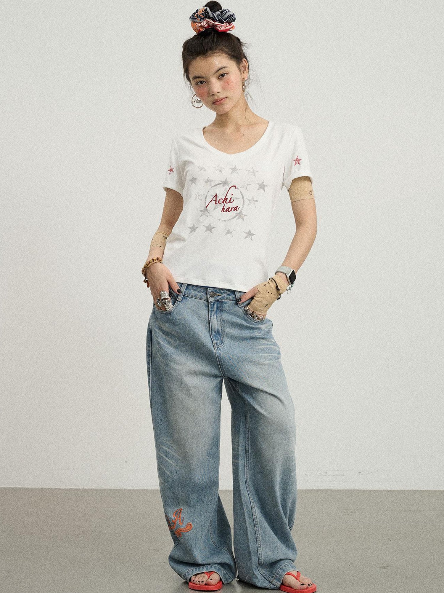 Achihara Sneezing Star Short Sleeve Slim Fit T-Shirt