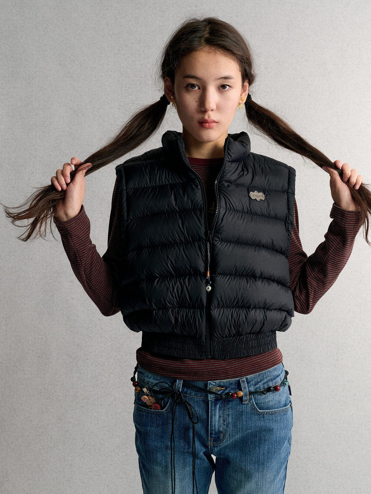 Achihara_Solid_Zip_Front_Slim_Fit_Nylon_Women&
