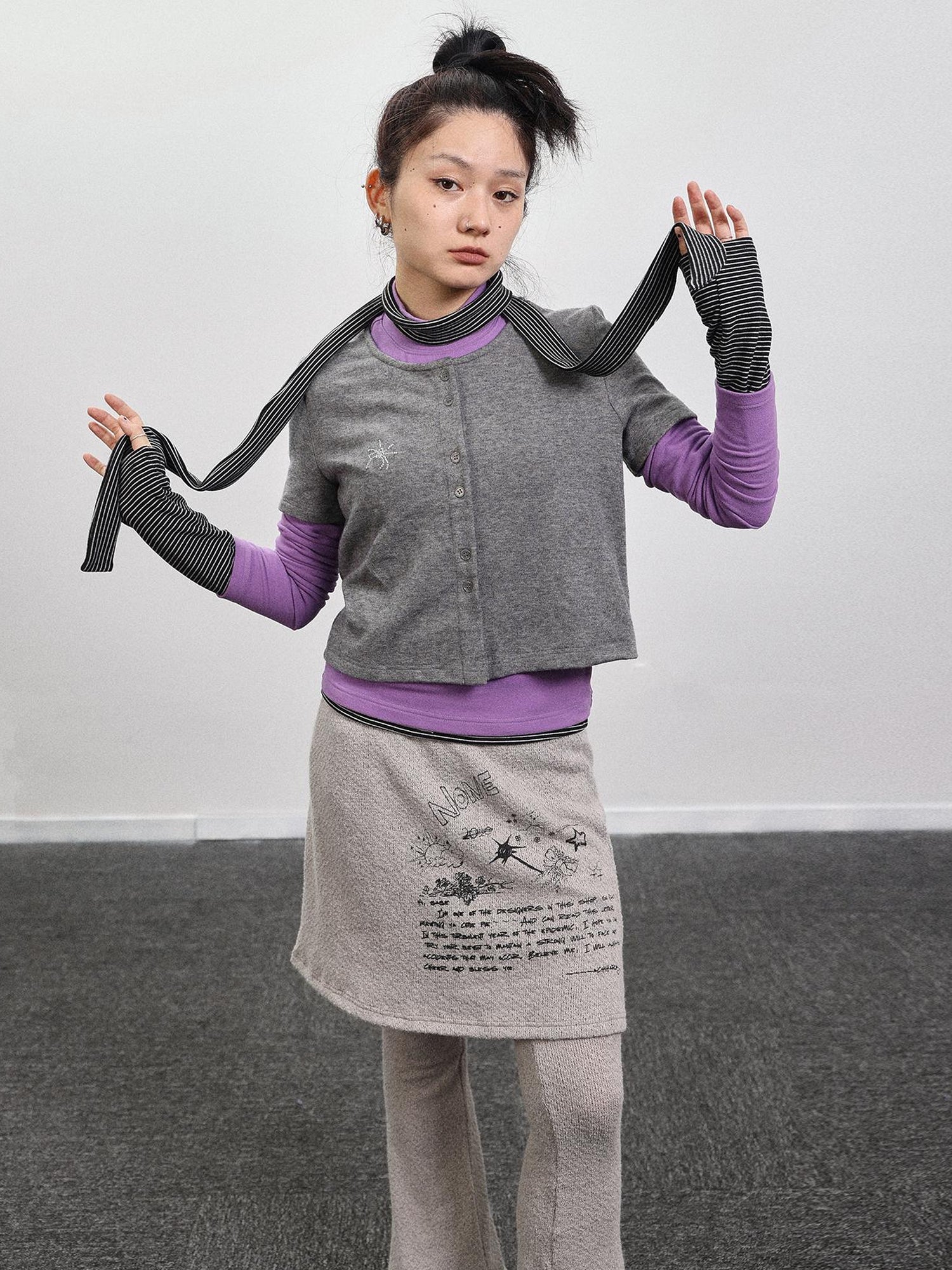 Achihara Spider Studded Short Sleeve Open Front Cardigan