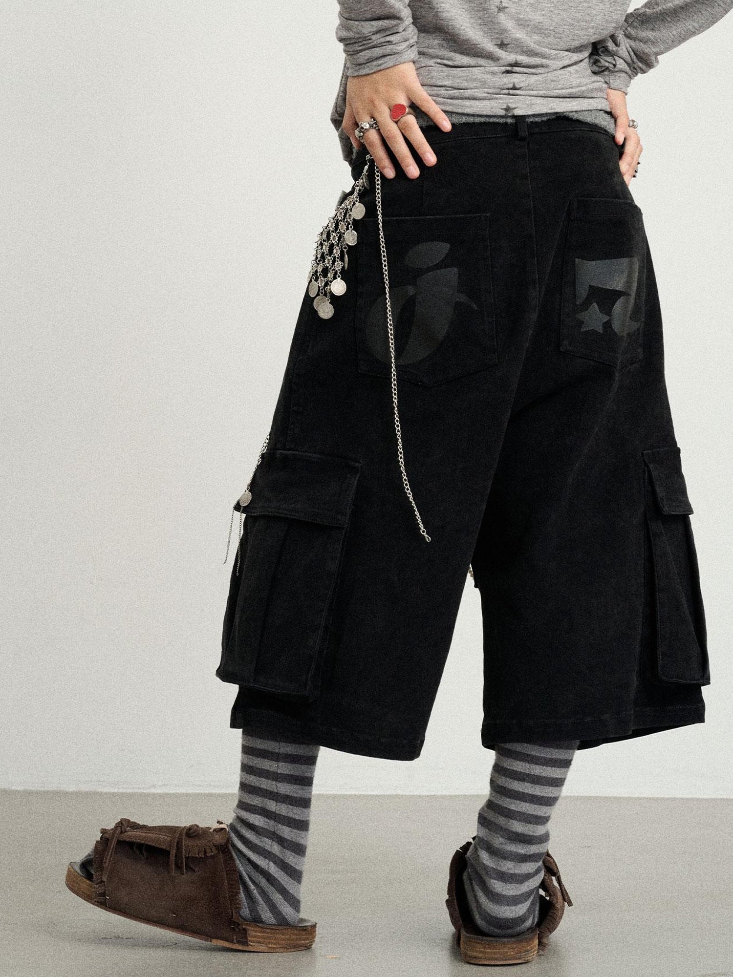 Achihara Stretch Washed Cotton Cargo Capri Pants