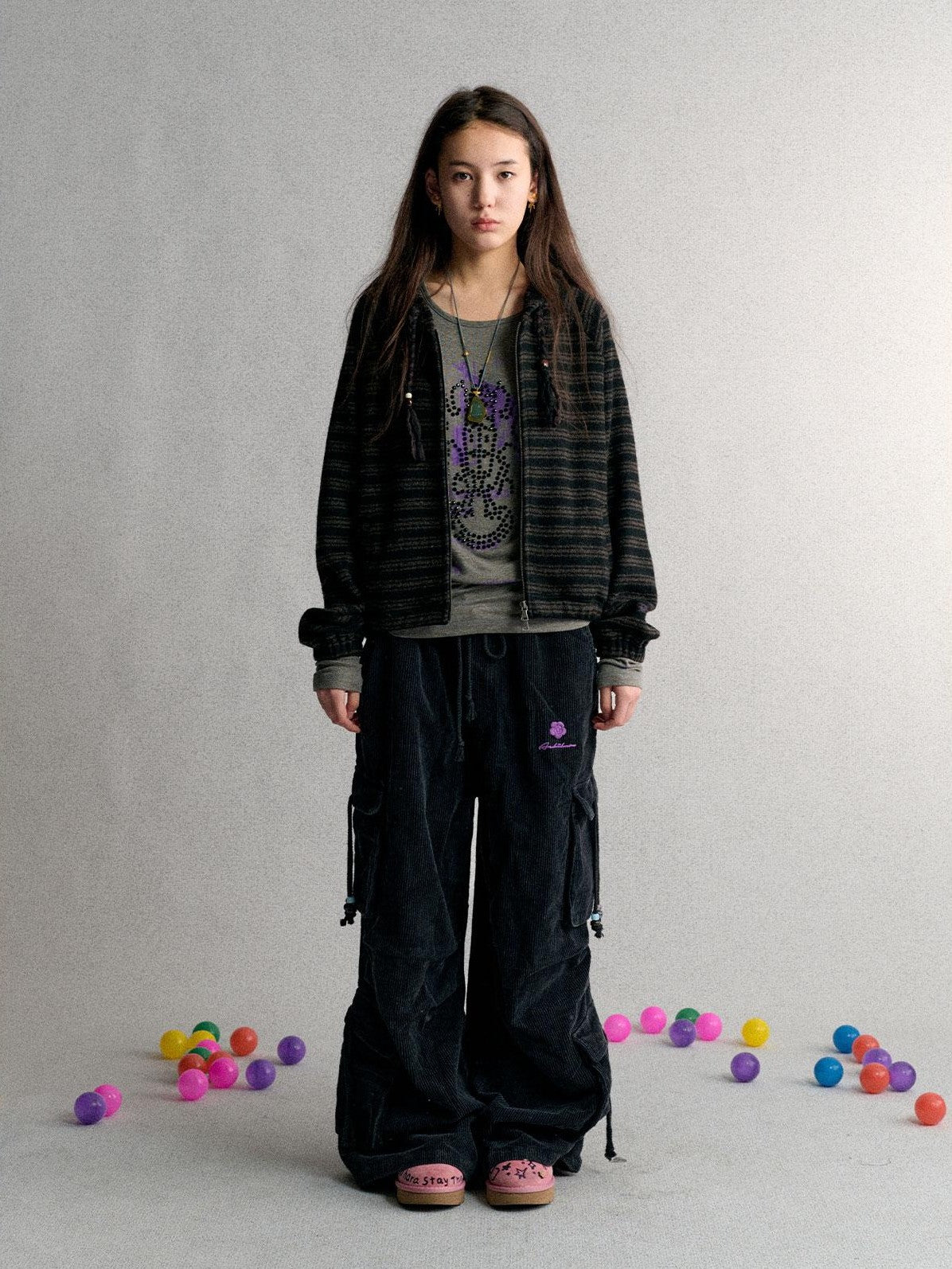 Achihara Striped Embroidered Women&
