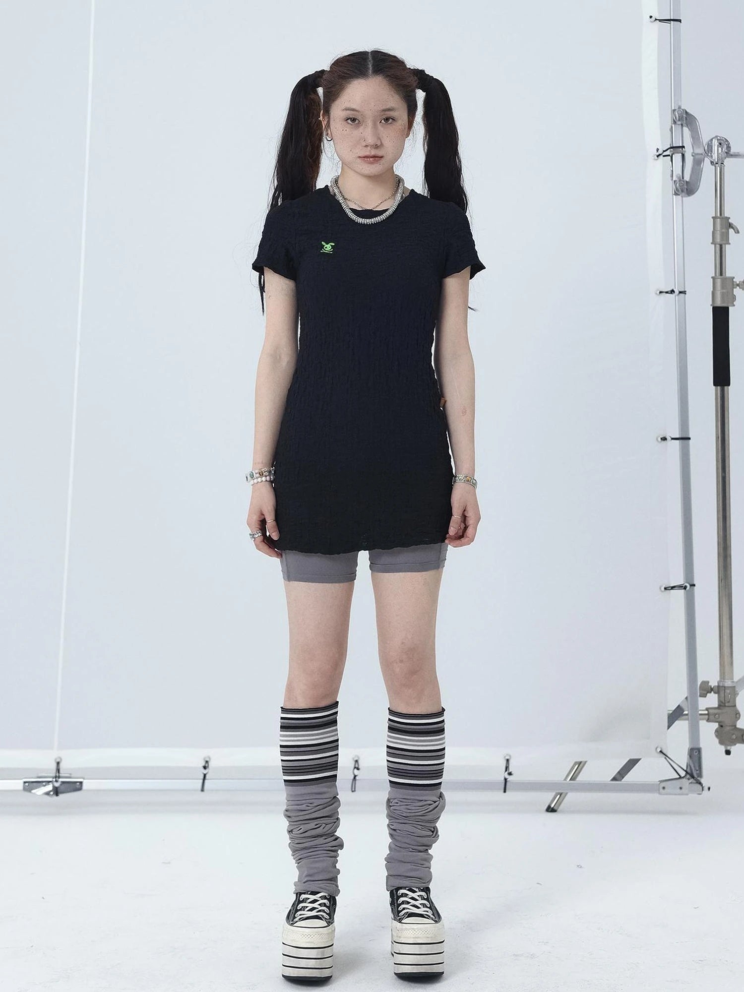 Summer Black Cropped Bubble Sleeve T-shirt Round Neck Top