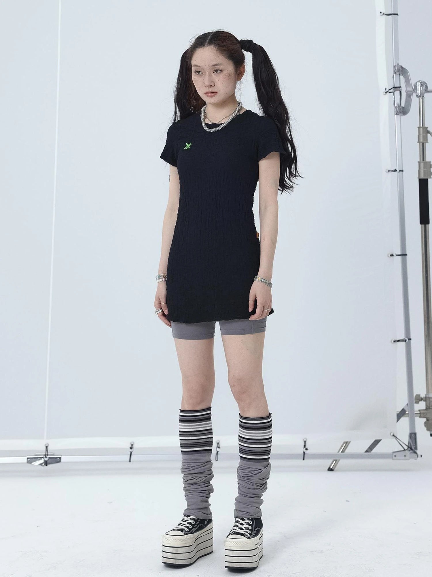 Summer Black Cropped Bubble Sleeve T-shirt Round Neck Top