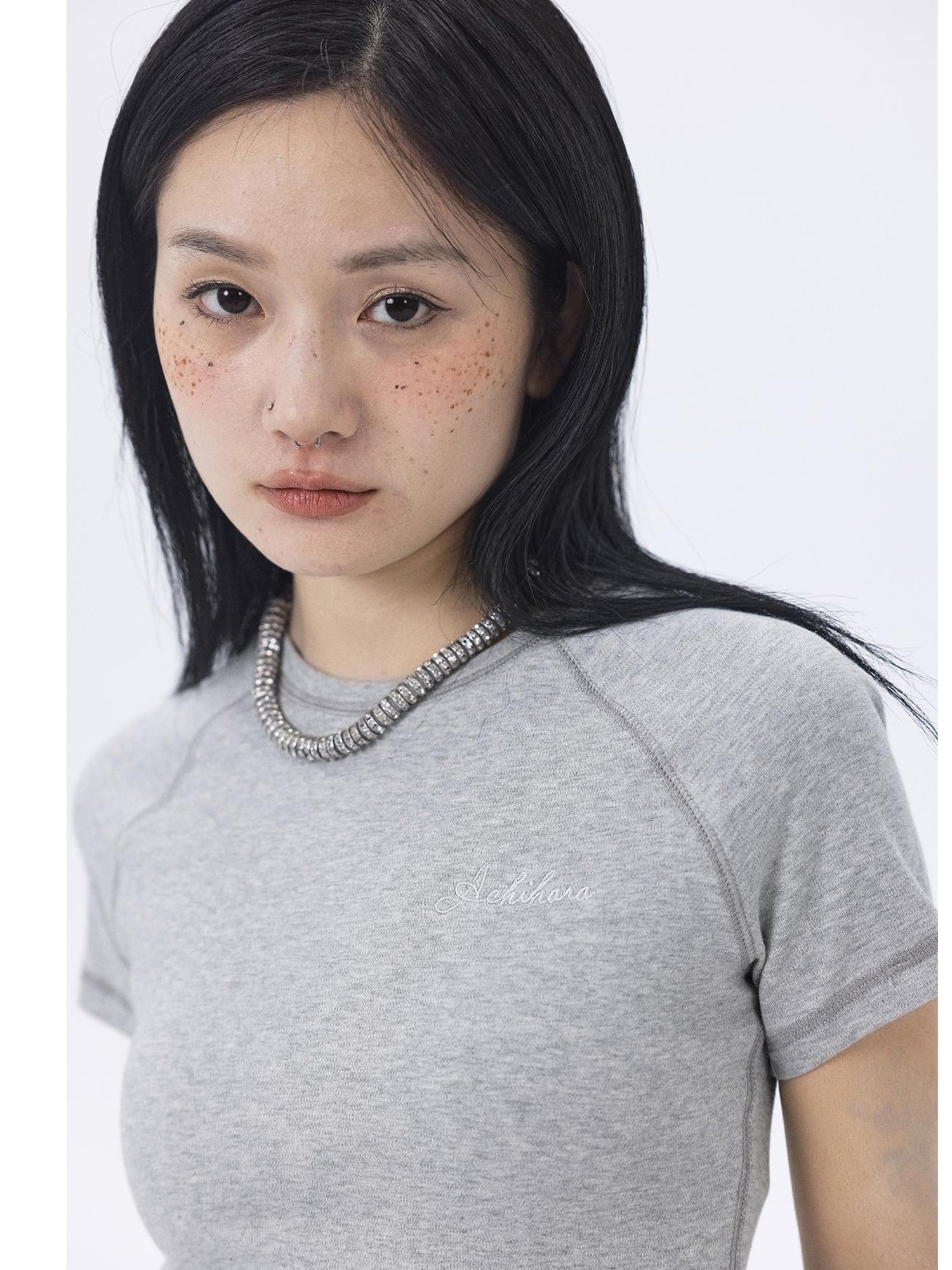 Achihara Summer Essential Slim Fit Cotton Tee