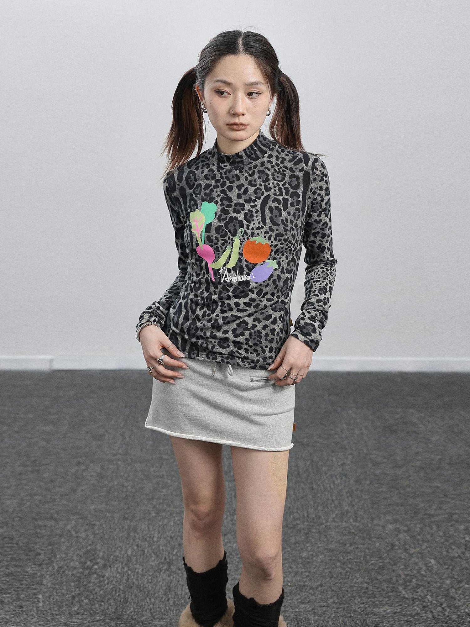 Achihara Summer Leopard Print Silk Blouse