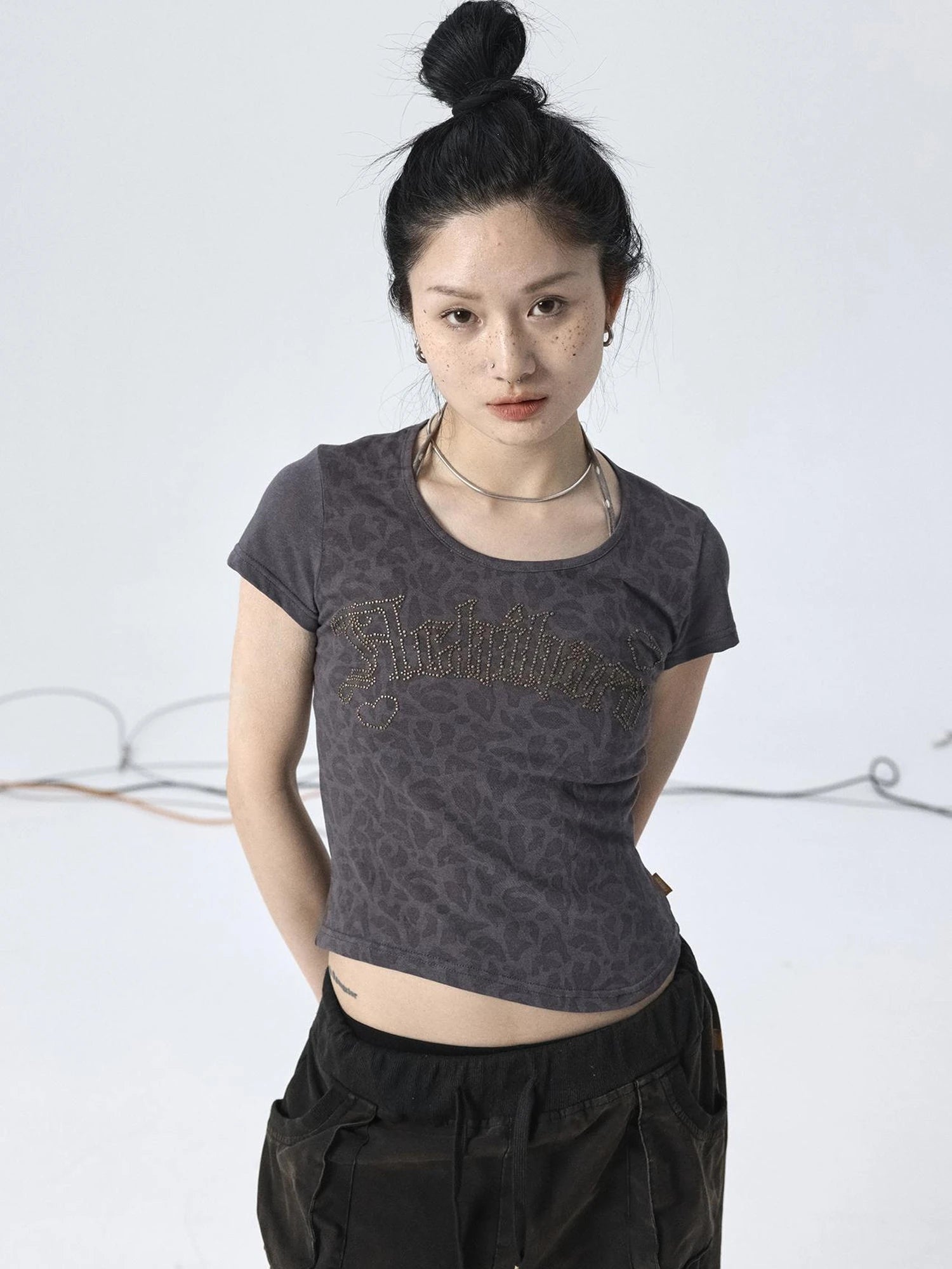 Summer Love Storm Wave Hem Tee