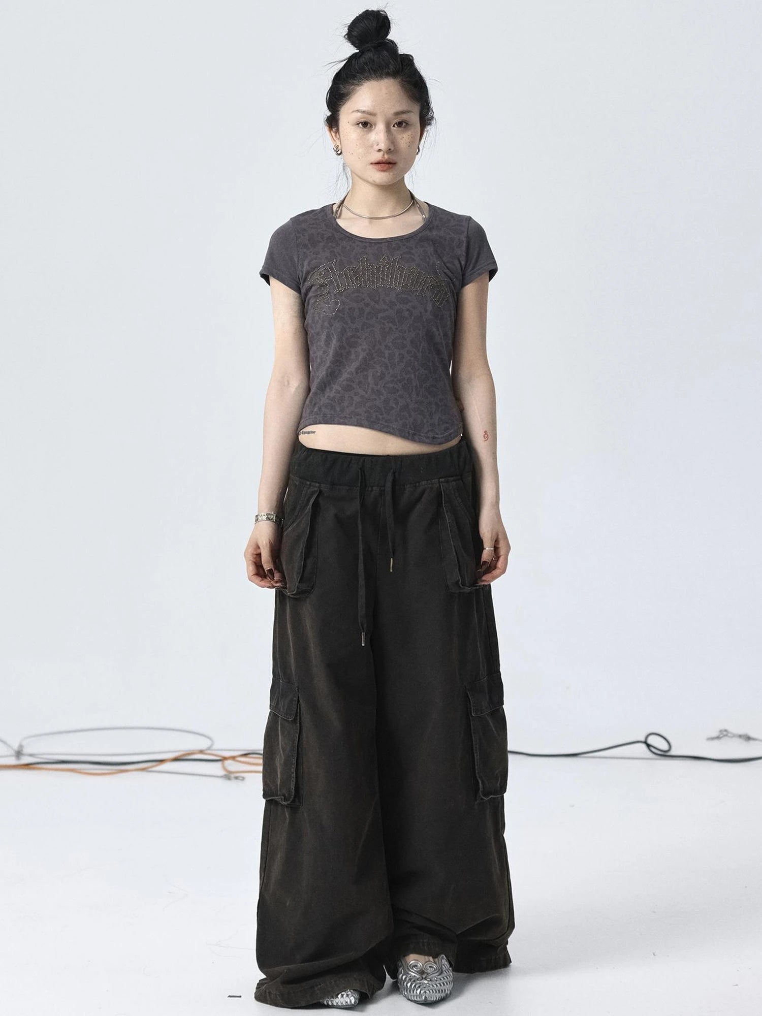 Summer Love Storm Wave Hem Tee