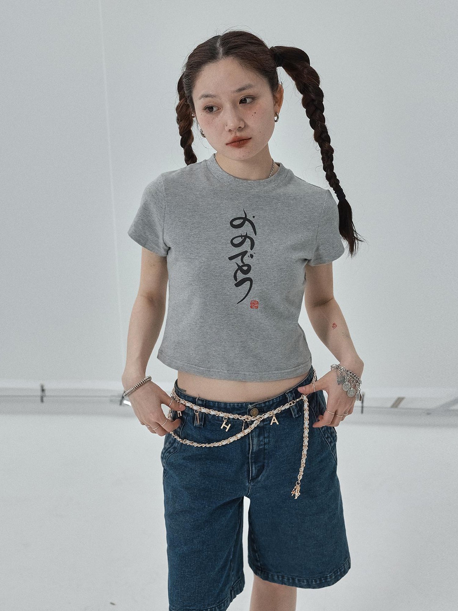 Achihara Summer Slim Fit Tee With Calligraphy Blessing