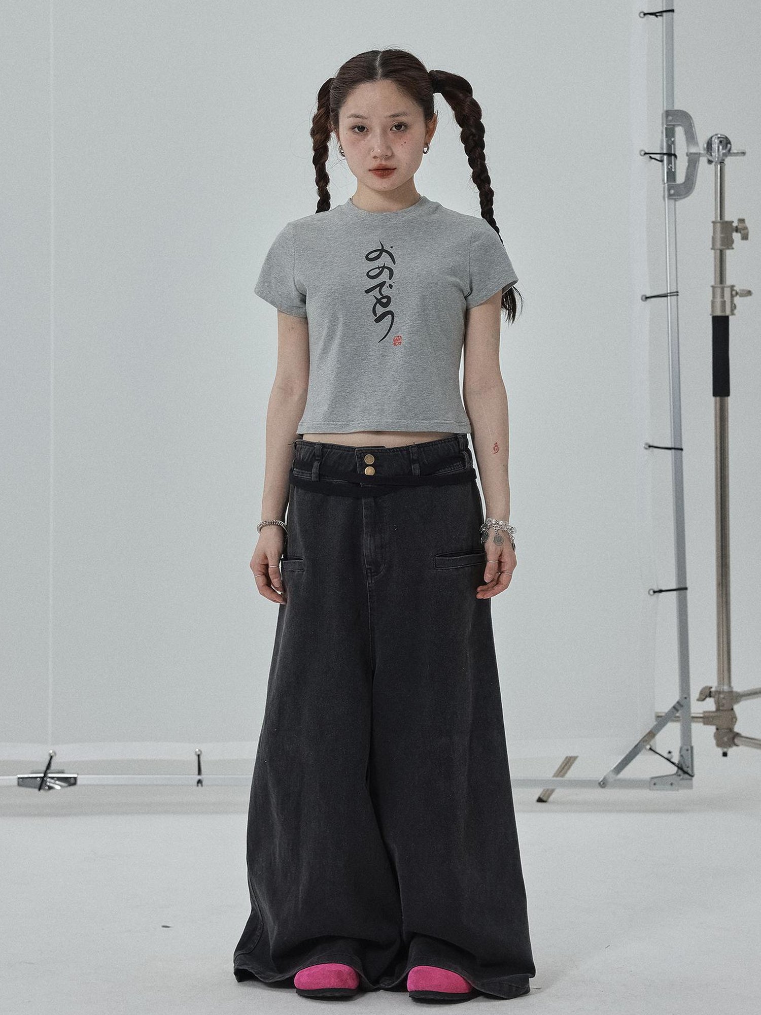 Achihara Summer Slim Fit Tee With Calligraphy Blessing